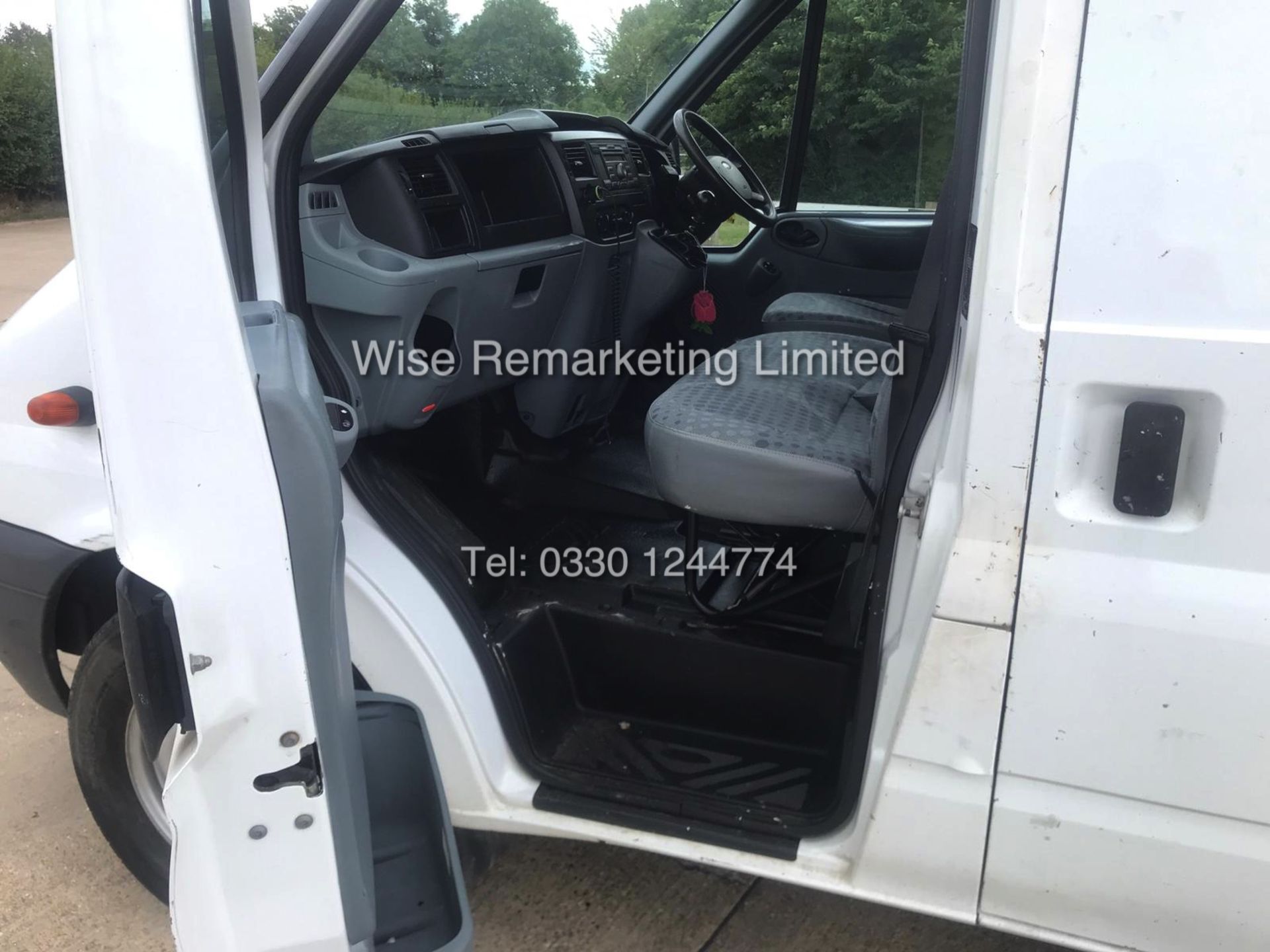 FORD TRANSIT 125 2.2l T350 EXTRA LONG JUMBO VAN (2013 MODEL) - Image 8 of 13