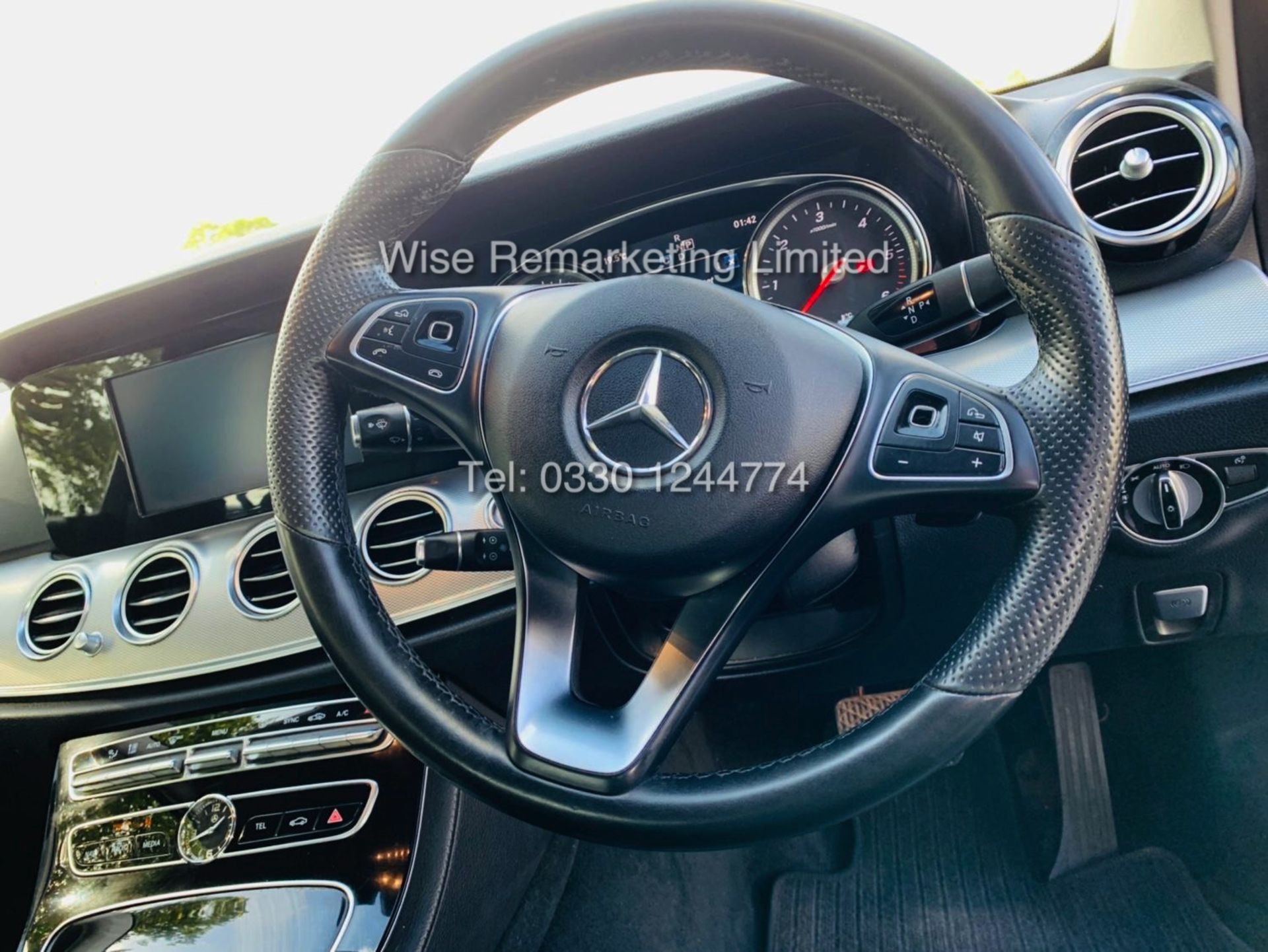 **RESERVE MET** MERCEDES E200d SPECIAL EQUIPMENT AUTO 9G-TRONIC (2018 MODEL) - 1 KEEPER FROM NEW - Image 13 of 30