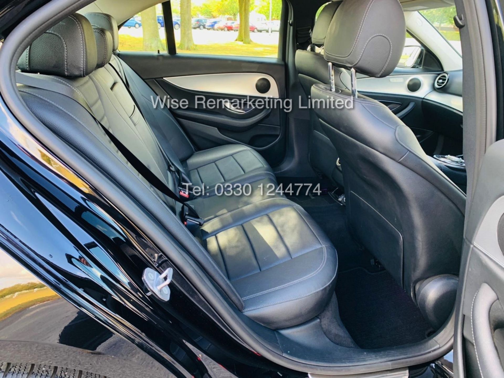 **RESERVE MET** MERCEDES E200d SPECIAL EQUIPMENT AUTO 9G-TRONIC (2018 MODEL) - 1 KEEPER FROM NEW - Image 25 of 30