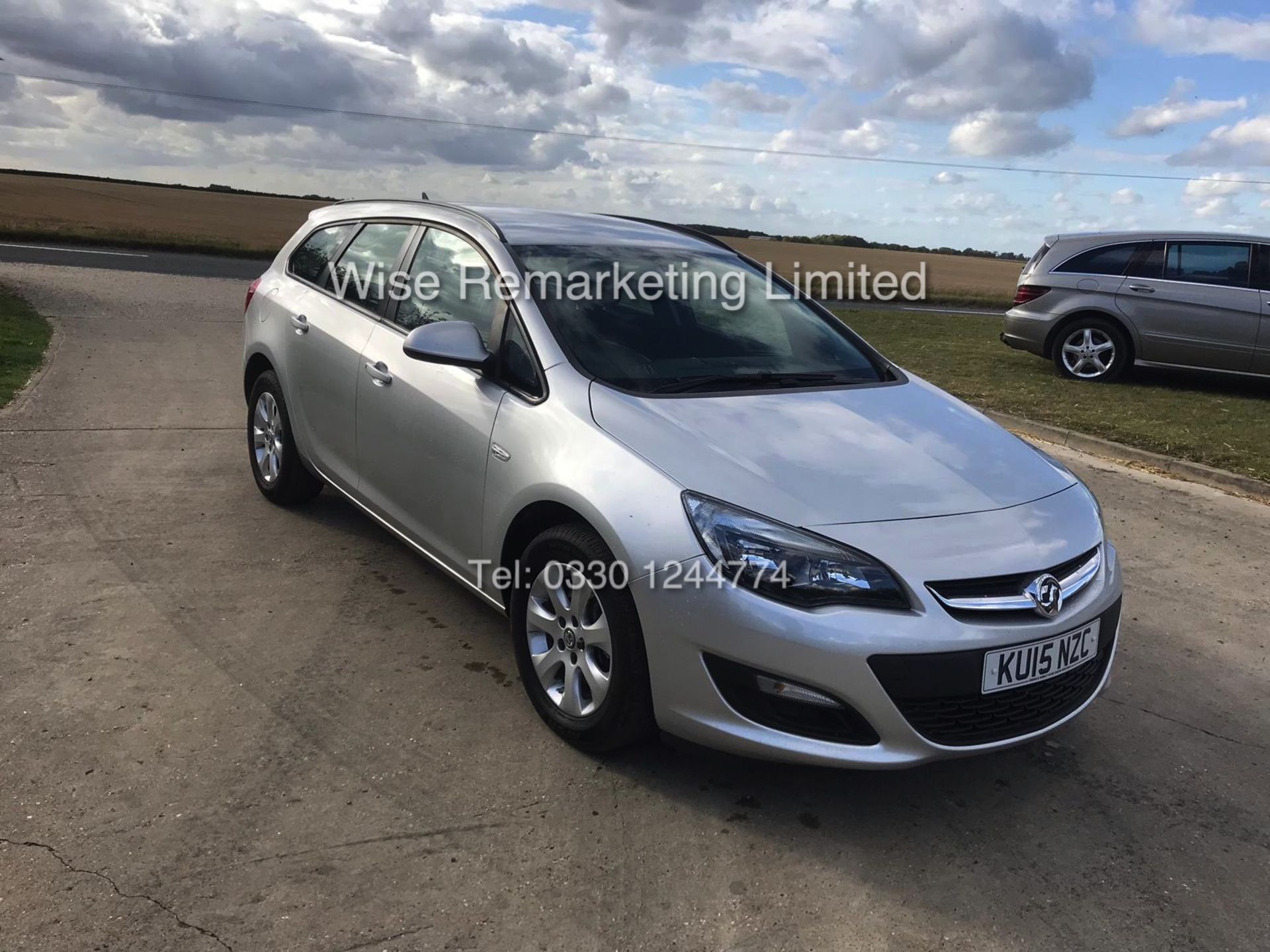 VAUXHALL ASTRA ESTATE 1.6 CDTi 16V ECOFLEX DESIGN - 2015 15 REG - FULL HISTORY