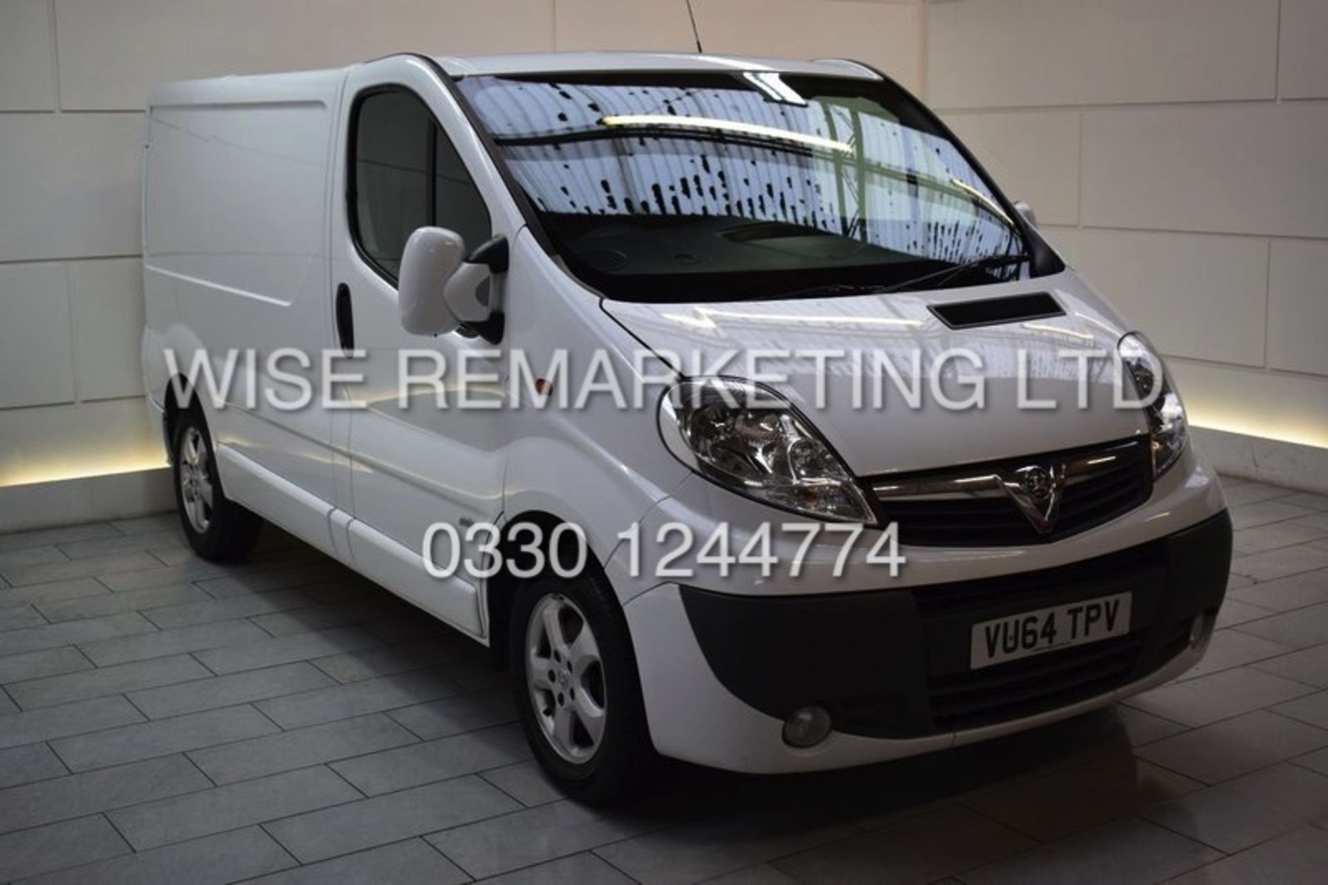 *Reserve Met* Vauxhall Vivaro *Sportive* SWB - Panel Van (64 Reg) '2.0 CDTI - 6 Speed' **Air Con** - Image 3 of 15