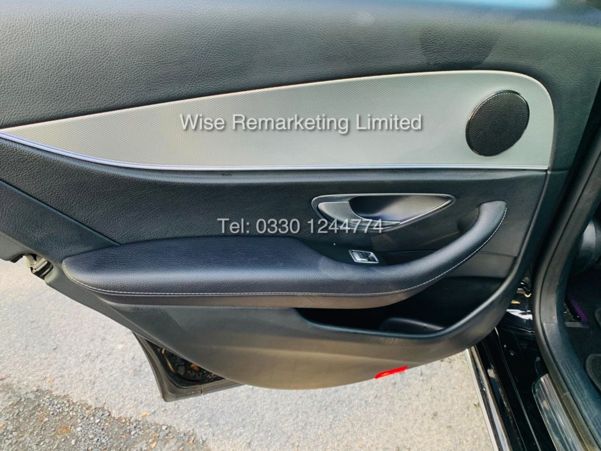 **RESERVE MET** MERCEDES E200d SPECIAL EQUIPMENT AUTO 9G-TRONIC (2018 MODEL) - 1 KEEPER FROM NEW - Image 19 of 30