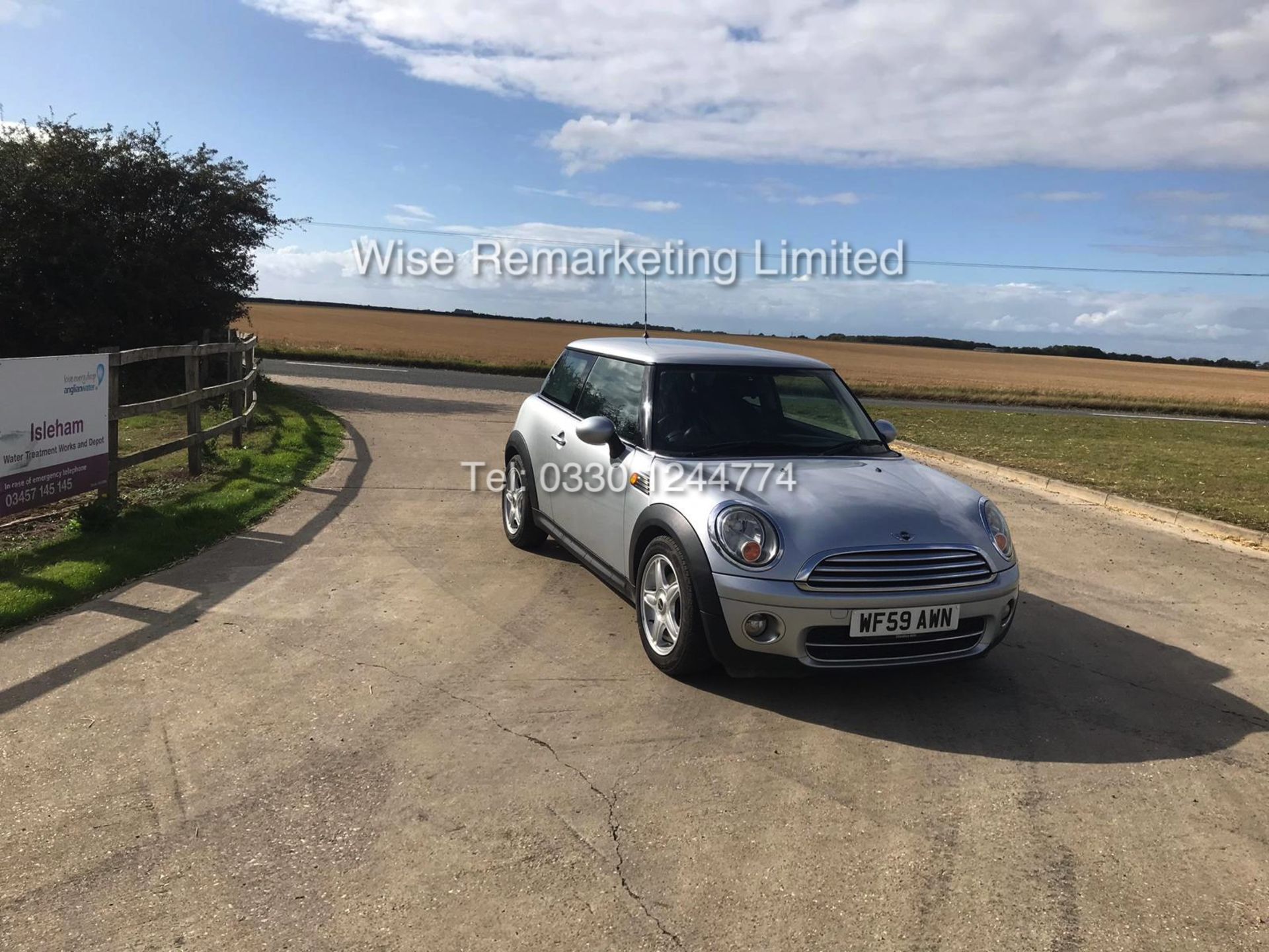 MINI COOPER D 1.6 SILVER - 2009 59 REG - 6 SPEED - Image 9 of 18