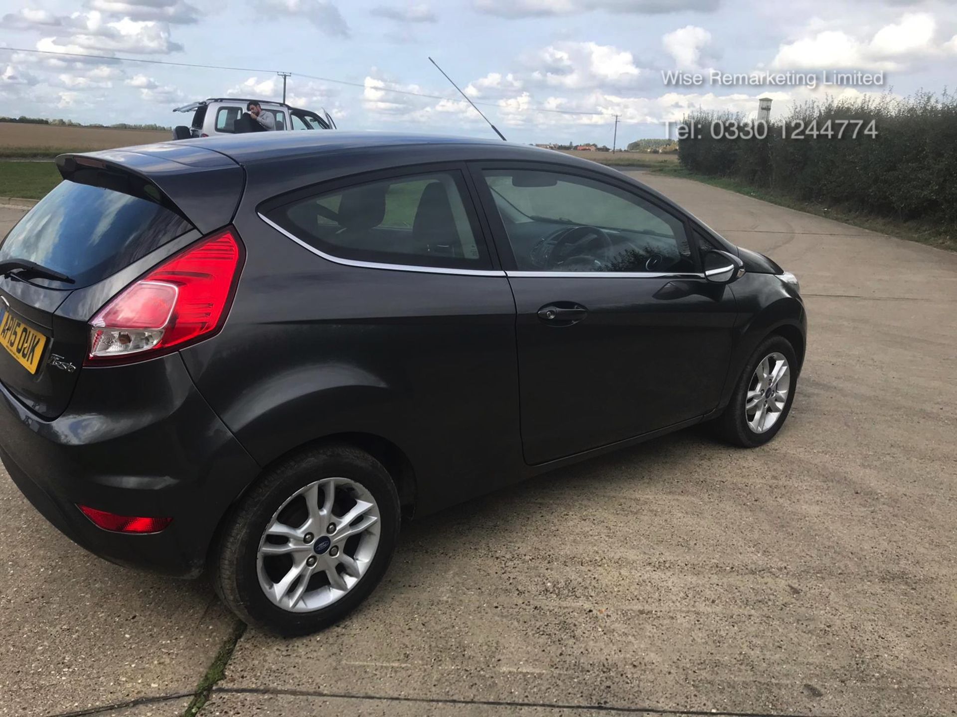 Ford Fiesta 1.5l Tdci Zetec 3dr - 2015 15 Reg - Service History - 1 Owner From New - Image 4 of 14