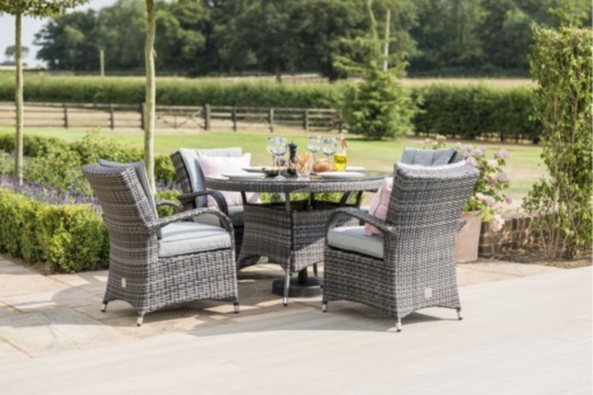 Rattan Texas 4 Seat Round Dining Set (Grey) **BRAND NEW**