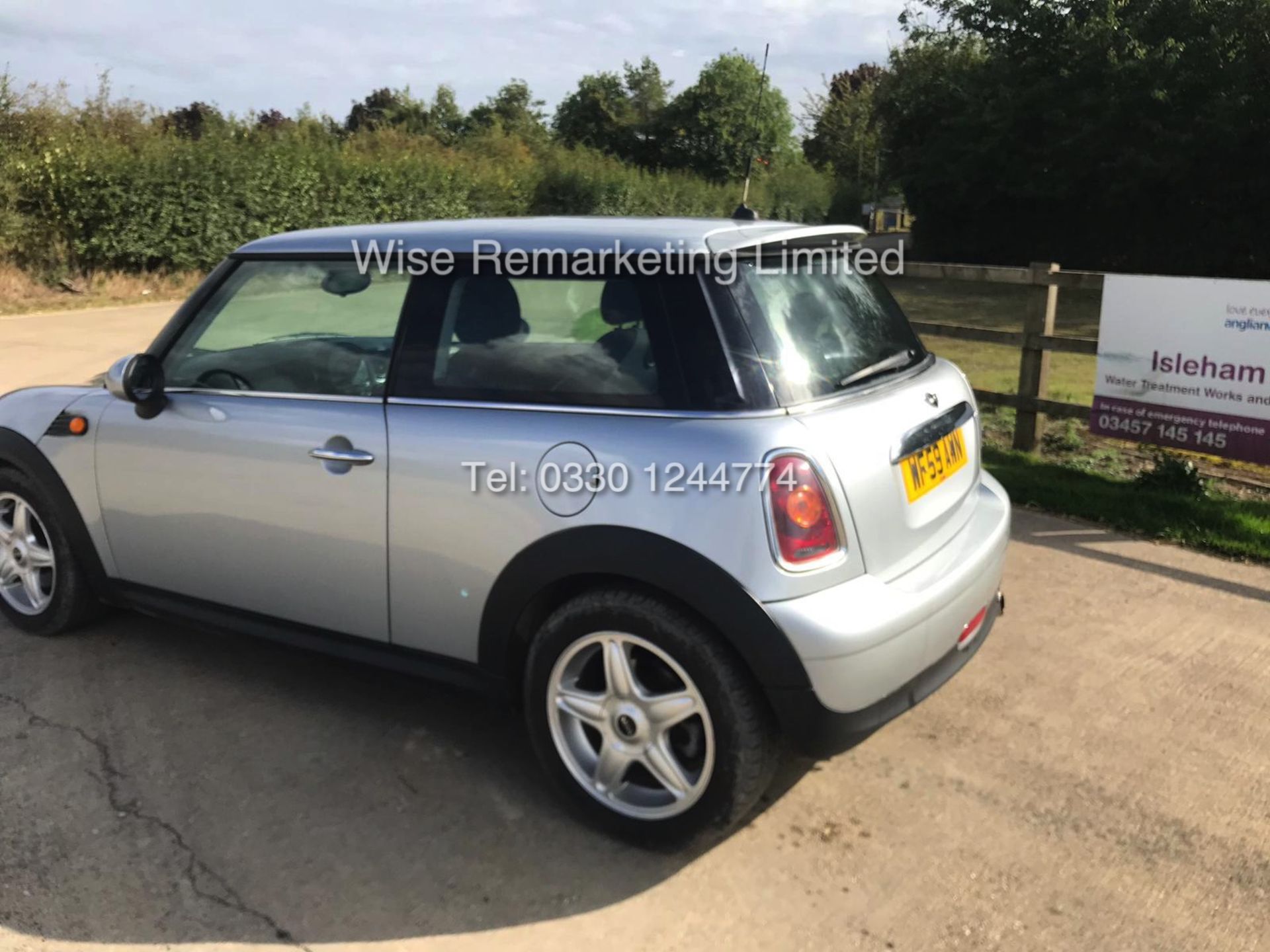 MINI COOPER D 1.6 SILVER - 2009 59 REG - 6 SPEED - Image 5 of 18