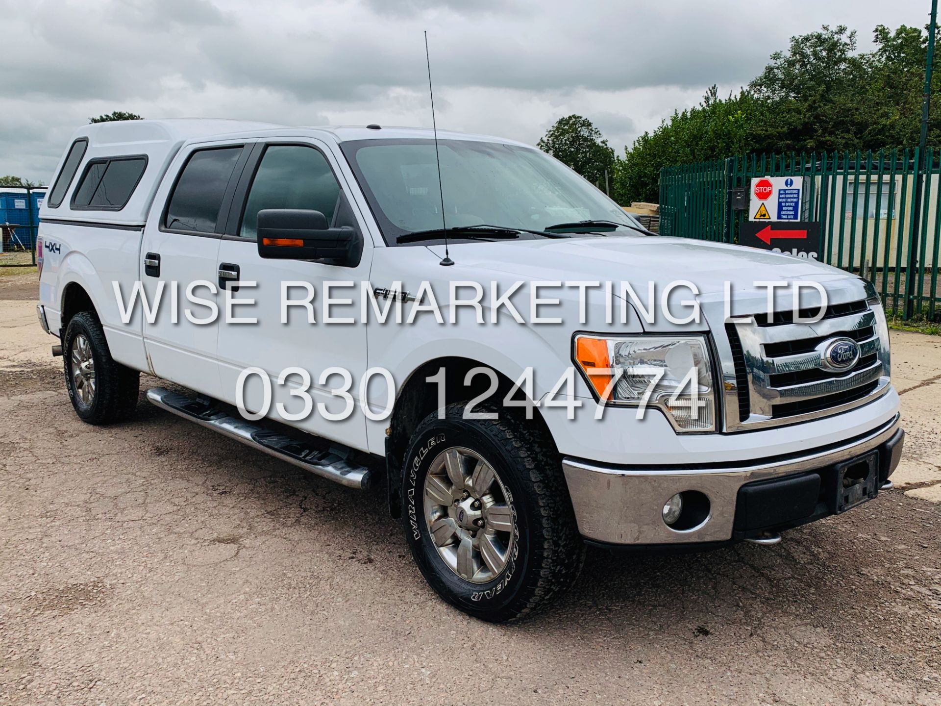 FORD F-150 5.4L V8 XLT**2009**DOUBLE-CAB**FRESH IMPORT**RARE**4X4**IN WHITE**COLOUR CODED PACKAGE** - Image 8 of 47
