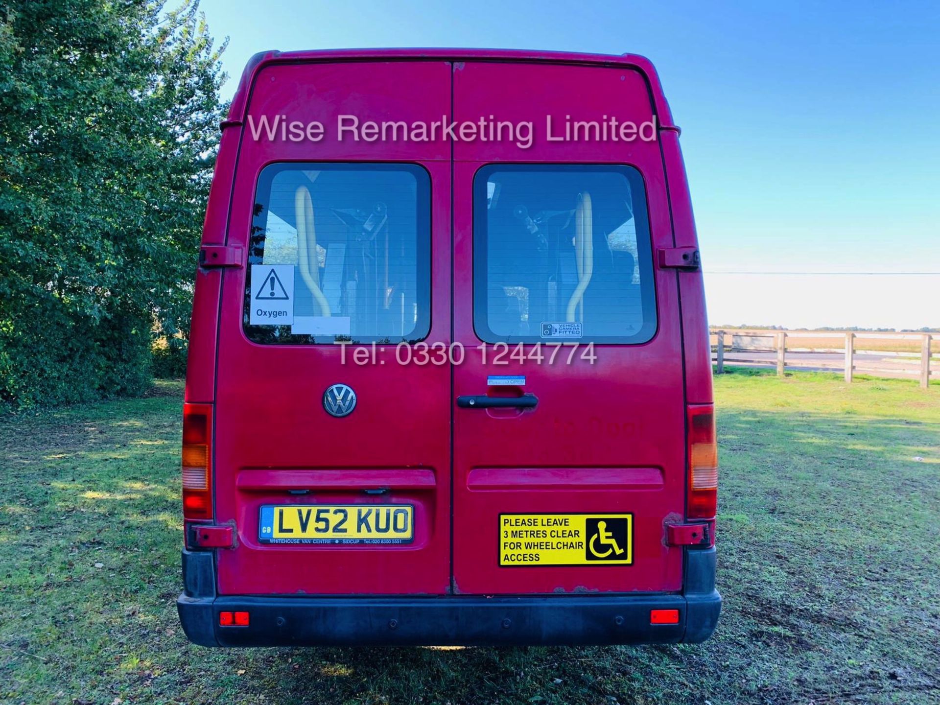 ***RESERVE MET*** VOLKSWAGEN LT46 2.5 TDI LWB MINIBUS - 2002 52 REG **AIR CON** - Image 4 of 15