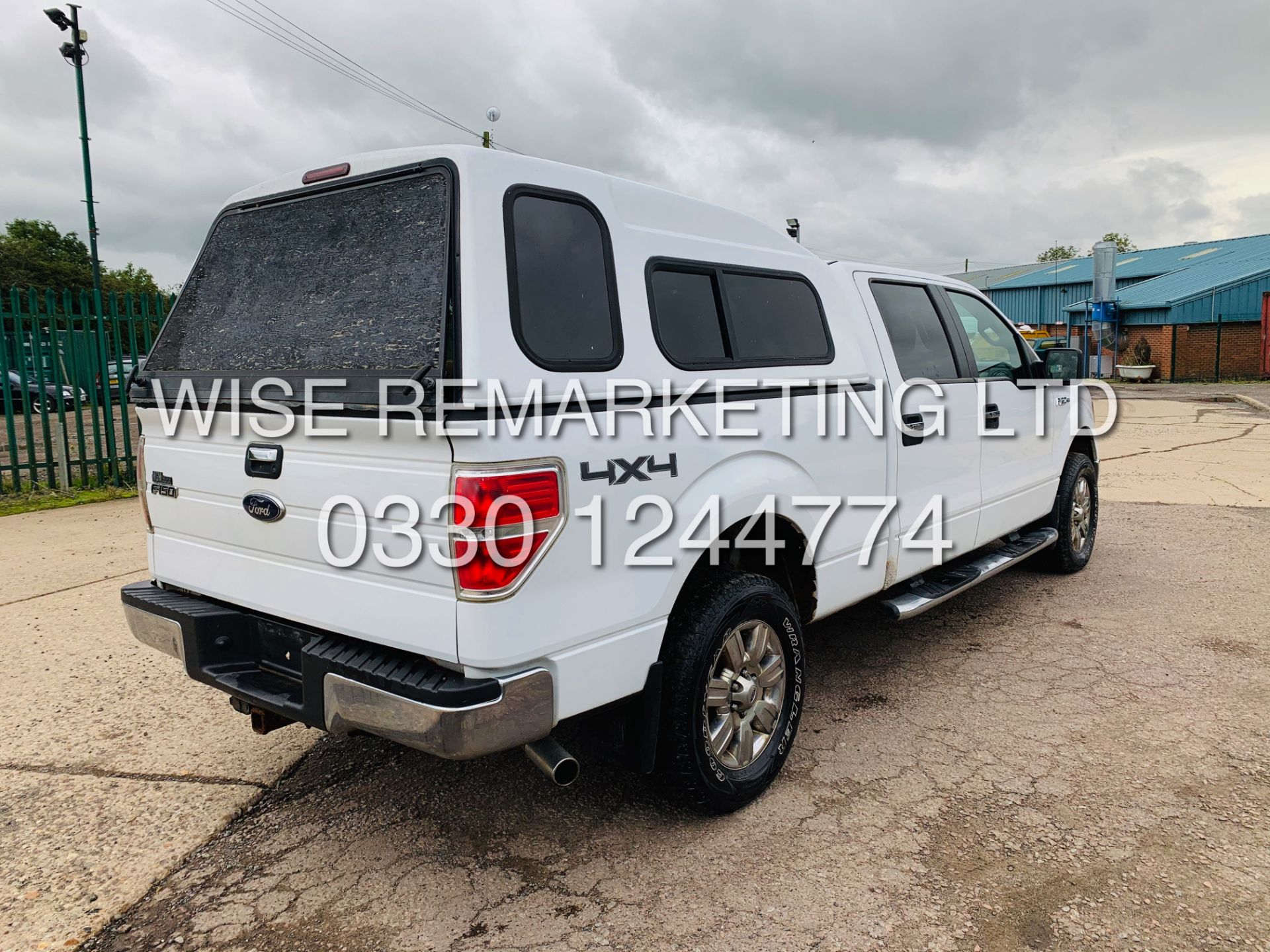 FORD F-150 5.4L V8 XLT**2009**DOUBLE-CAB**FRESH IMPORT**RARE**4X4**IN WHITE**COLOUR CODED PACKAGE** - Image 15 of 47