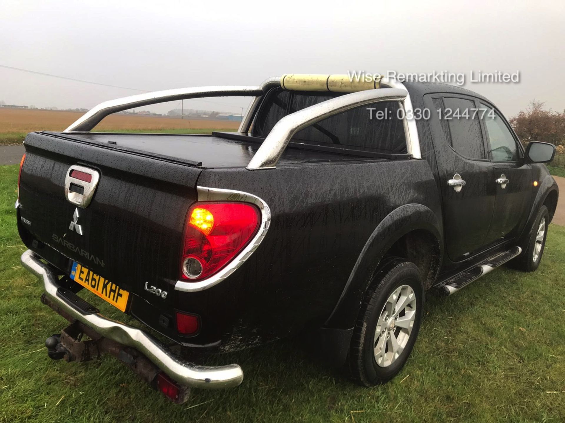 (Reserve Met) Mitsubishi L200 **Barbarian** Double Cab 2.5 Di-D Auto - 4x4 -2012 Model -Full Leather - Image 4 of 23