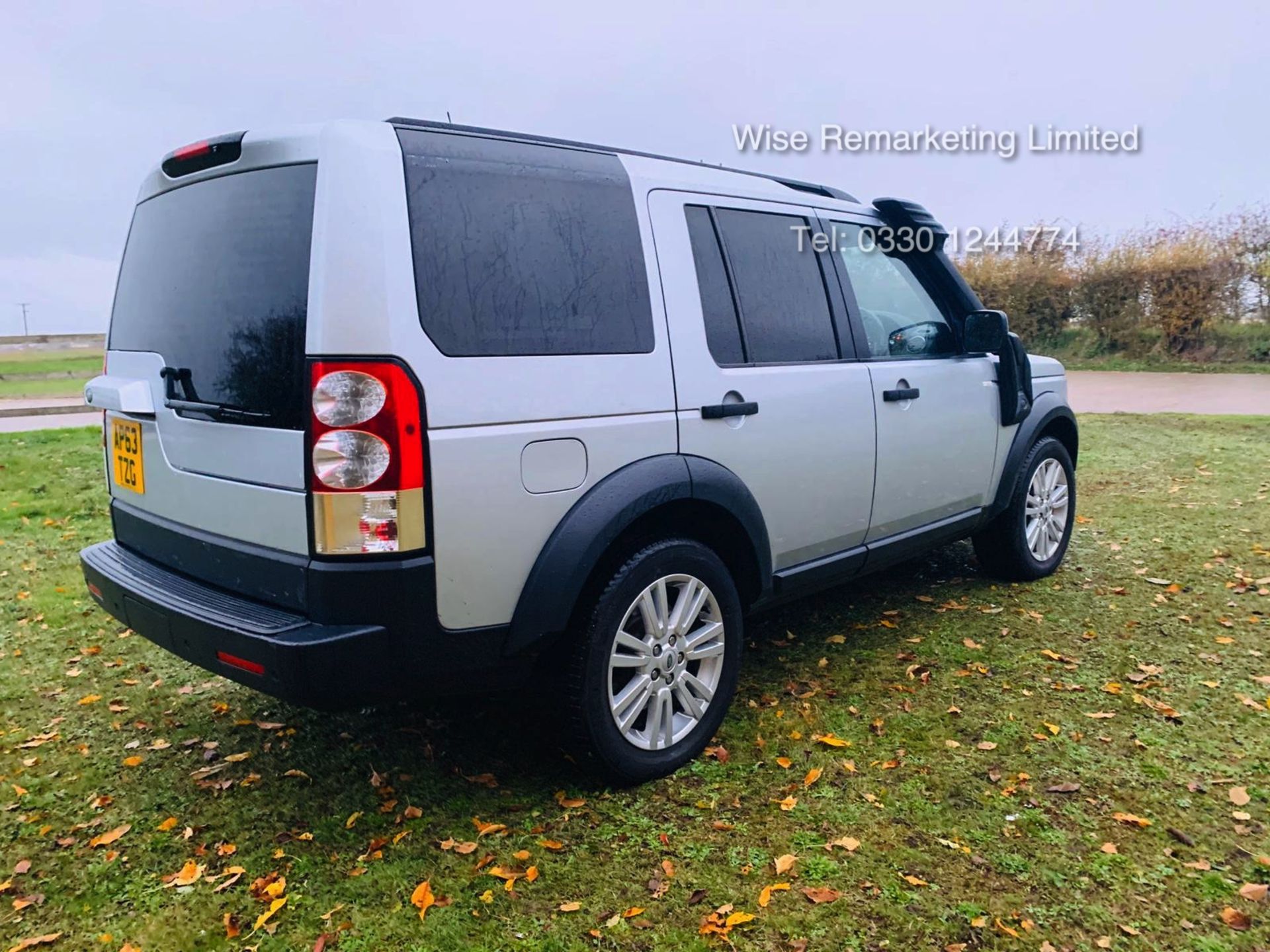 **RESERVE MET** Land Rover Discovery 3.0 SDV6 4x4 Utility Commercial - Auto - 1 Keeper - 2014 Model - Image 8 of 28