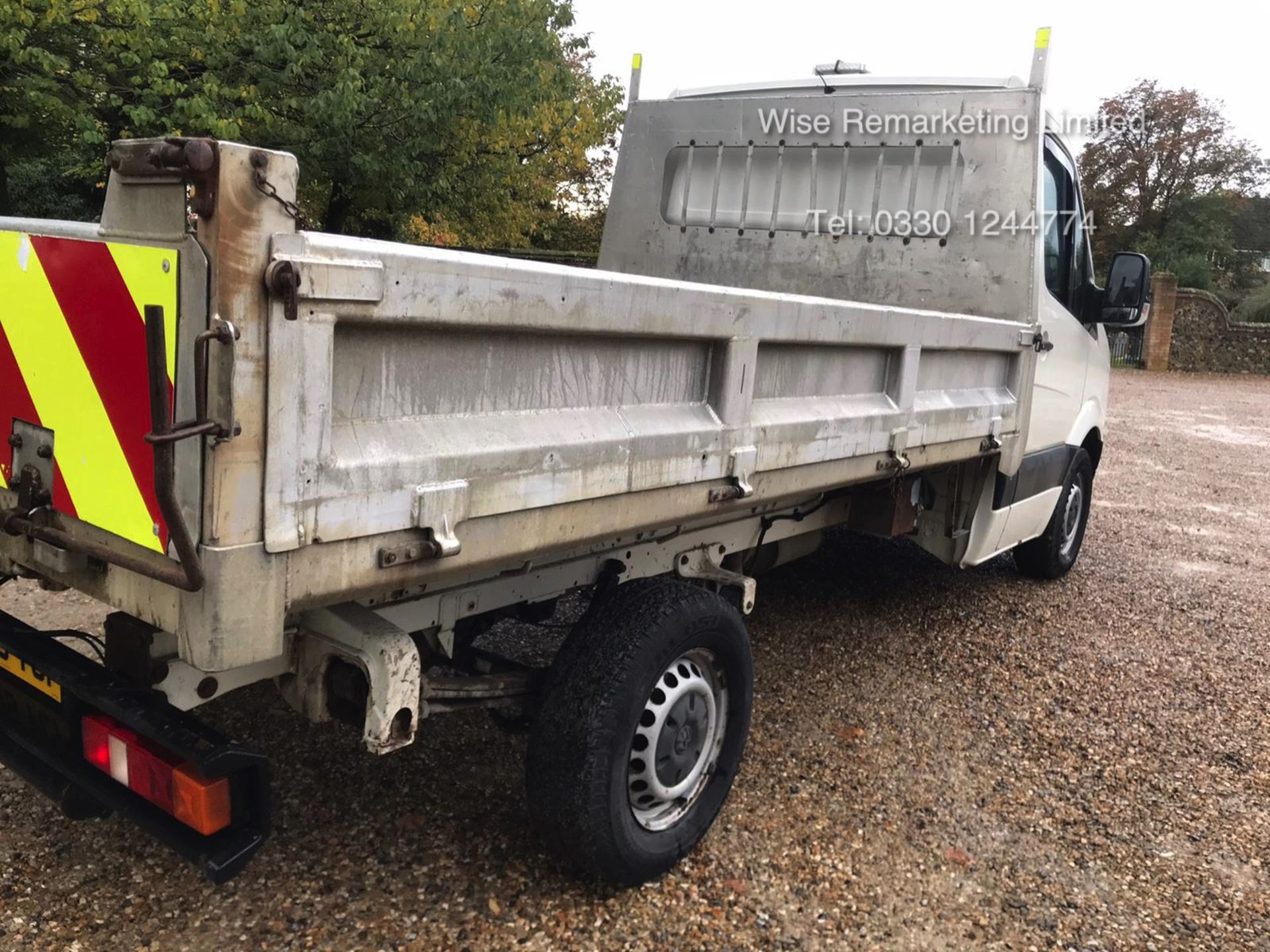 Volkswagen Crafter Tipper 2.5 CR35 - Auto - MWB - 2009 09 Reg - - Image 4 of 13