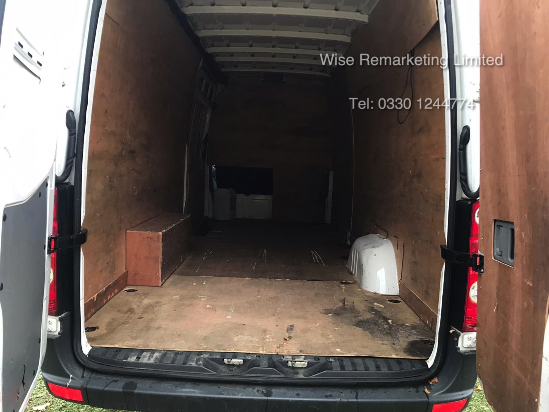 Volkswagen Crafter CR35 Startline 2.0l TDi - LWB - 2016 Model - 1 Keeper From New - Service History - Image 5 of 15