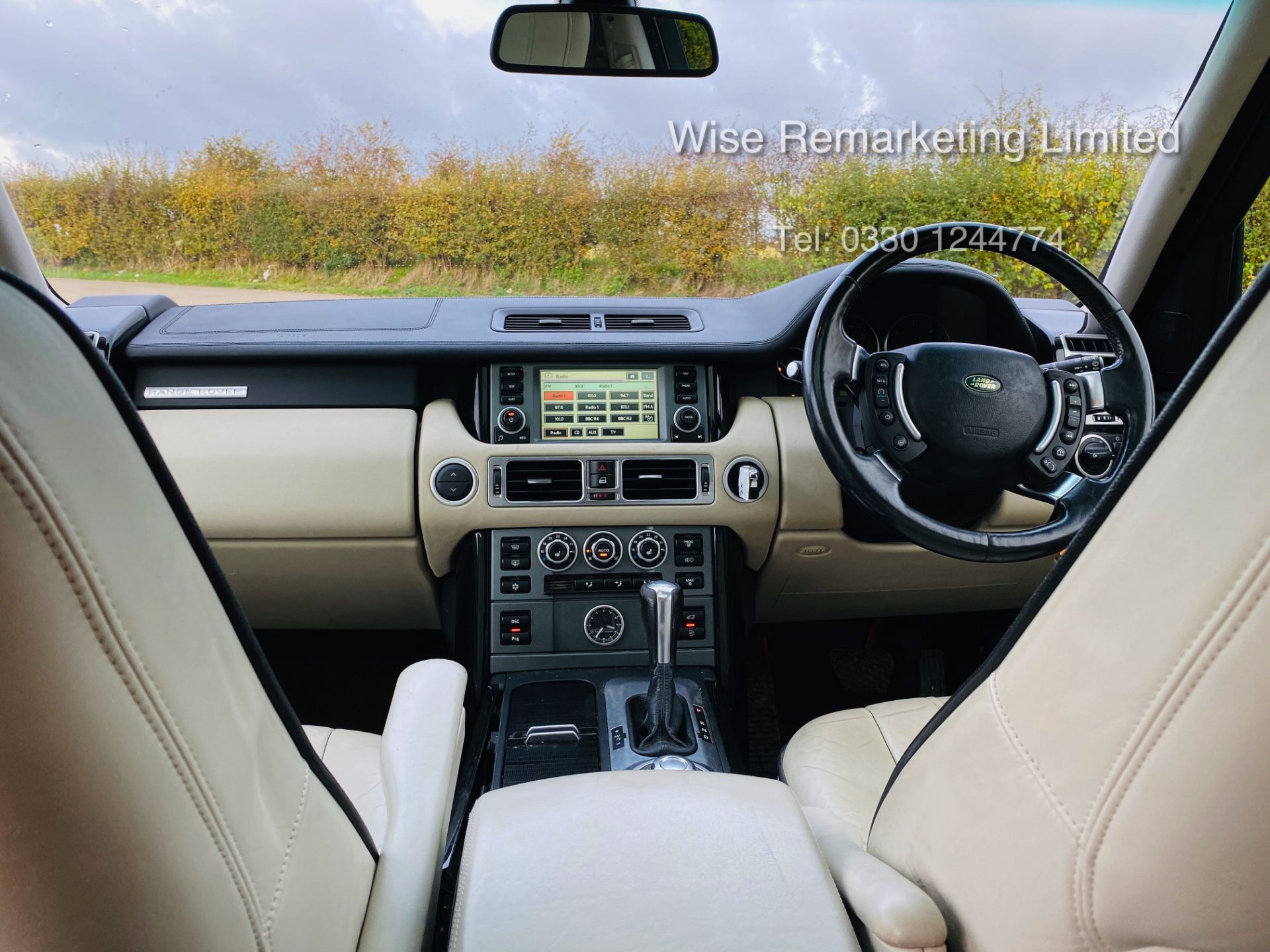 Range Rover Vogue 3.6 TDV8 Automatic - 09 Reg - *BIG SPEC* Full Leather - Sat Nav - Reversing Cam - Image 21 of 31