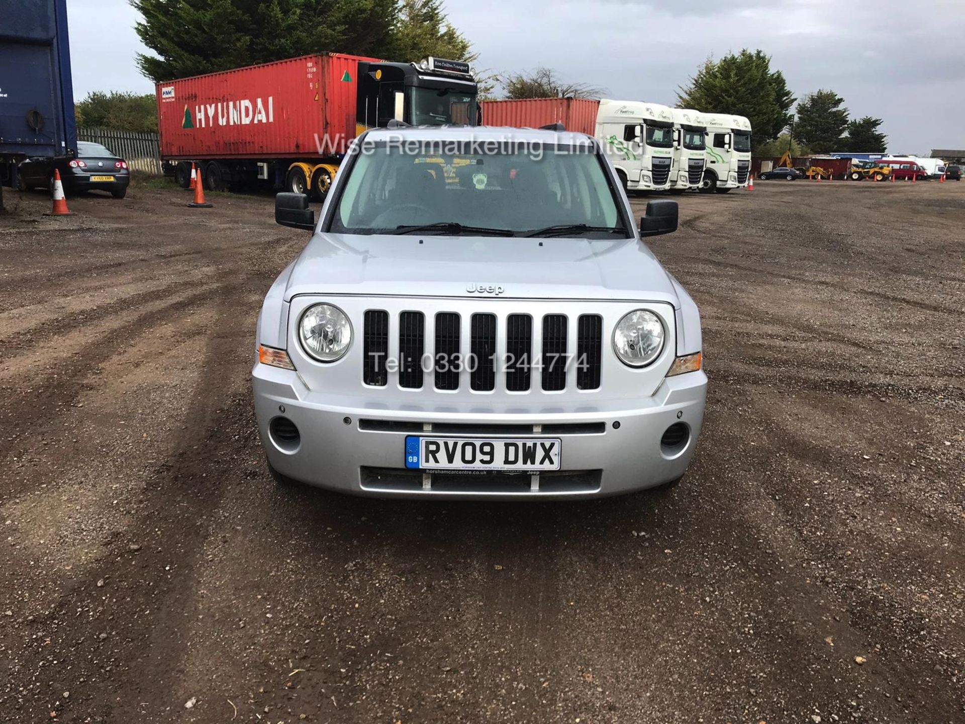 JEEP PATRIOT SPORT 2.0 CRD 2009 - 09 REG - METALLIC SILVER - Image 3 of 17