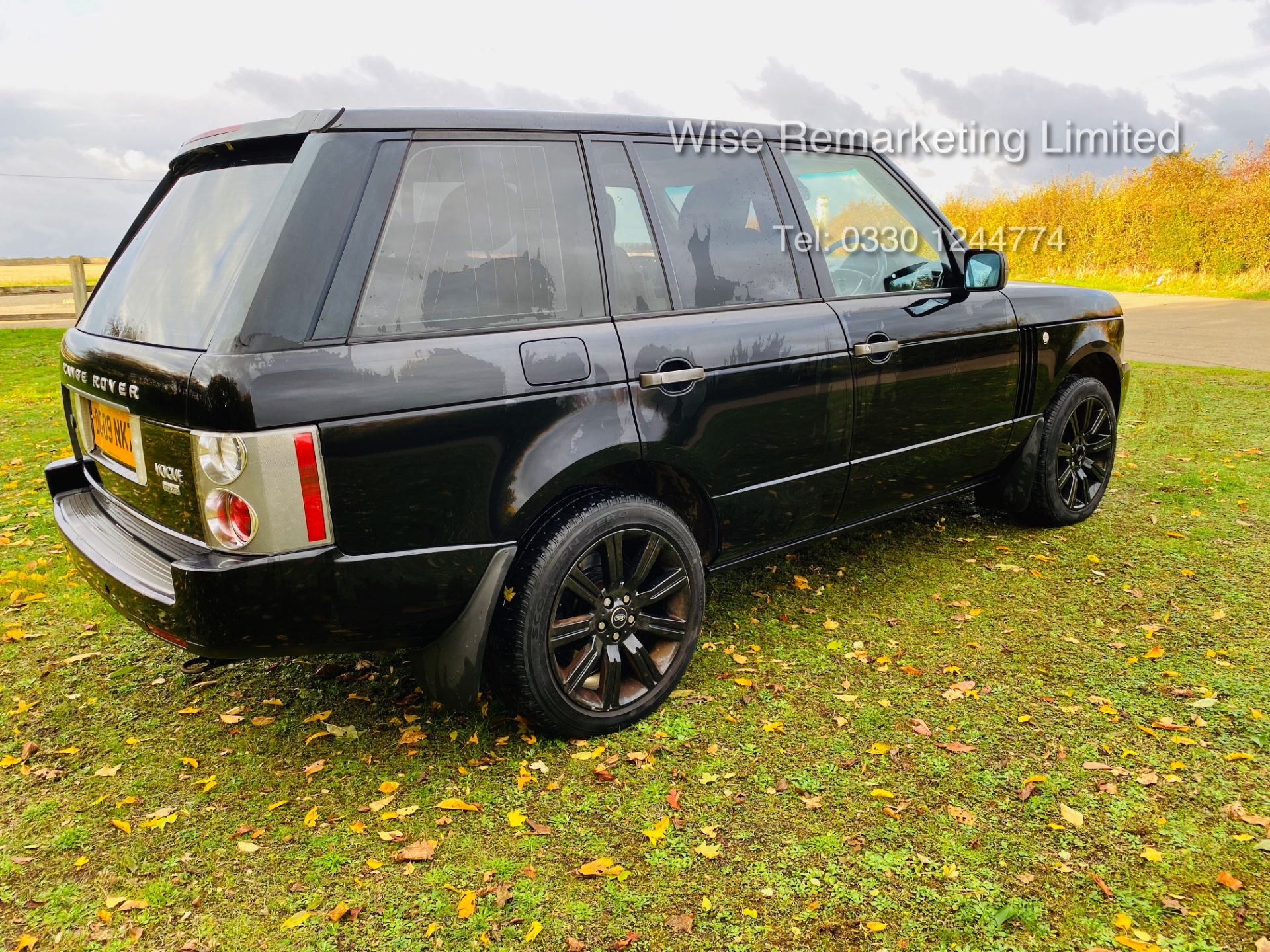 **RESERVE MET** Range Rover Vogue 3.6 TDV8 Automatic - 09 Reg - *BIG SPEC* Full Leather - Sat Nav - - Image 8 of 31