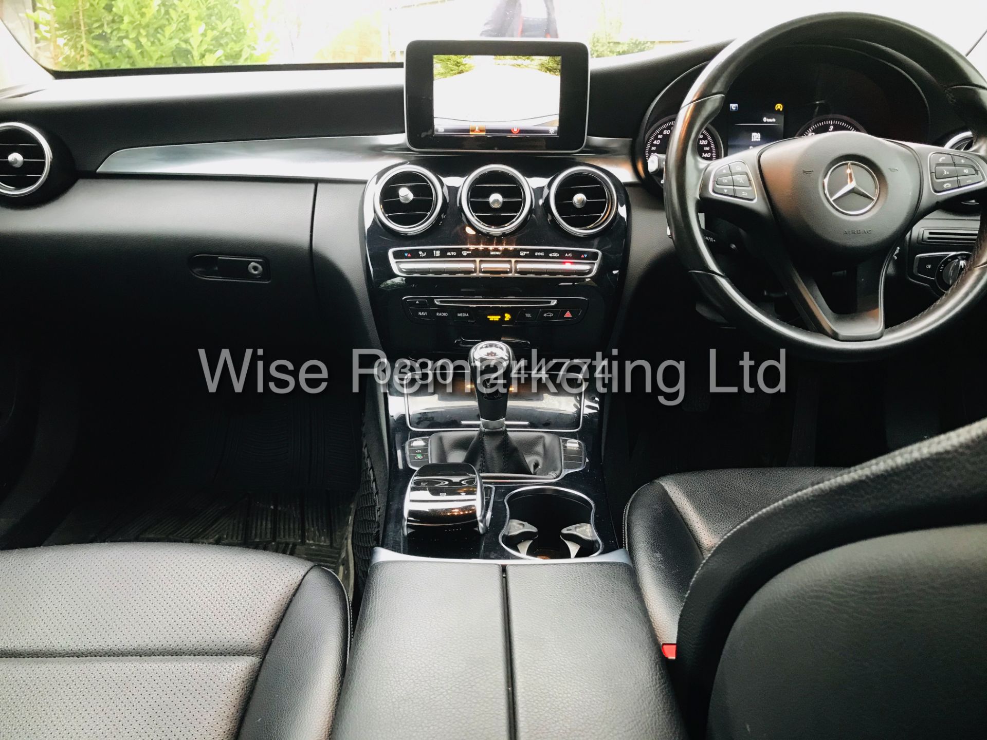 Mercedes C220d Special Equipment Estate (15 Reg) 1 Owner Full Mercedes History -Sat Nav -Rear Camera - Image 9 of 21