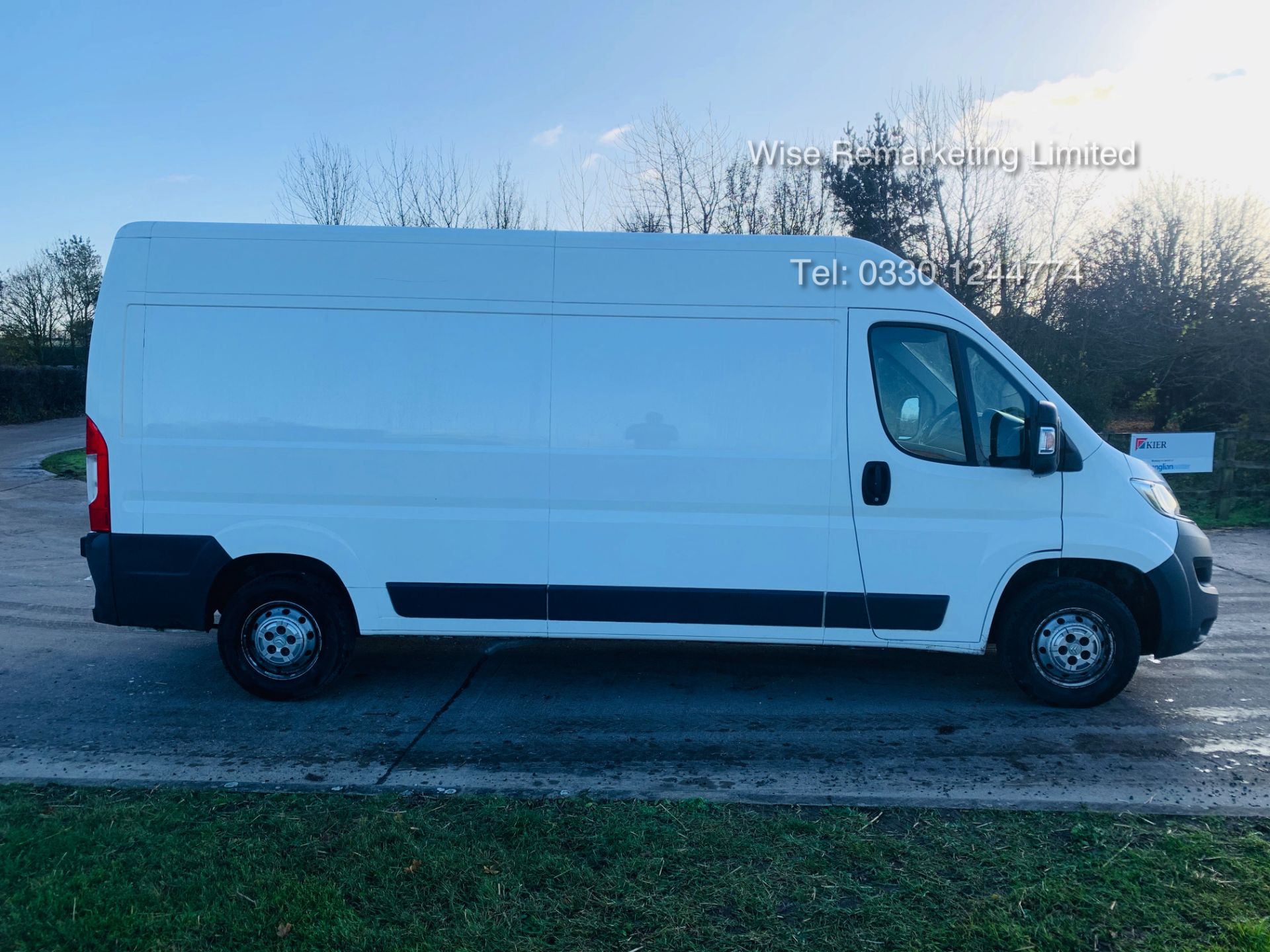 Citroen Relay 35 2.2 HDI Enterprise - 2016 16 Reg - LWB - Service History - Air Con - Image 4 of 17