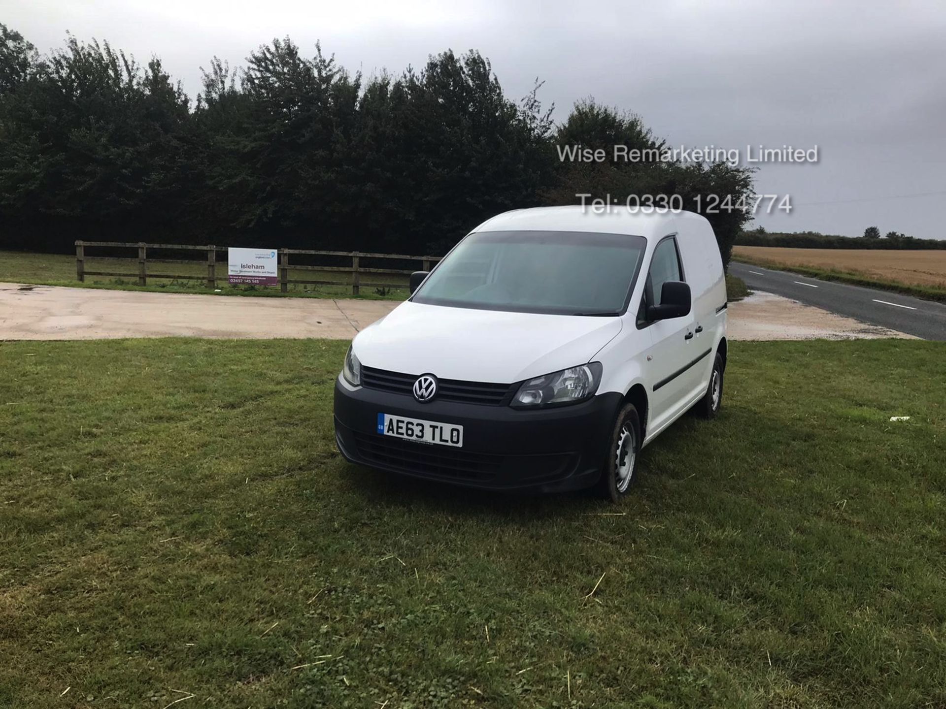 Volkswagen Caddy C20 + Startline 1.6 Tdi - 2014 Model - White - Side Loading Door - Ply Lined - Image 5 of 13