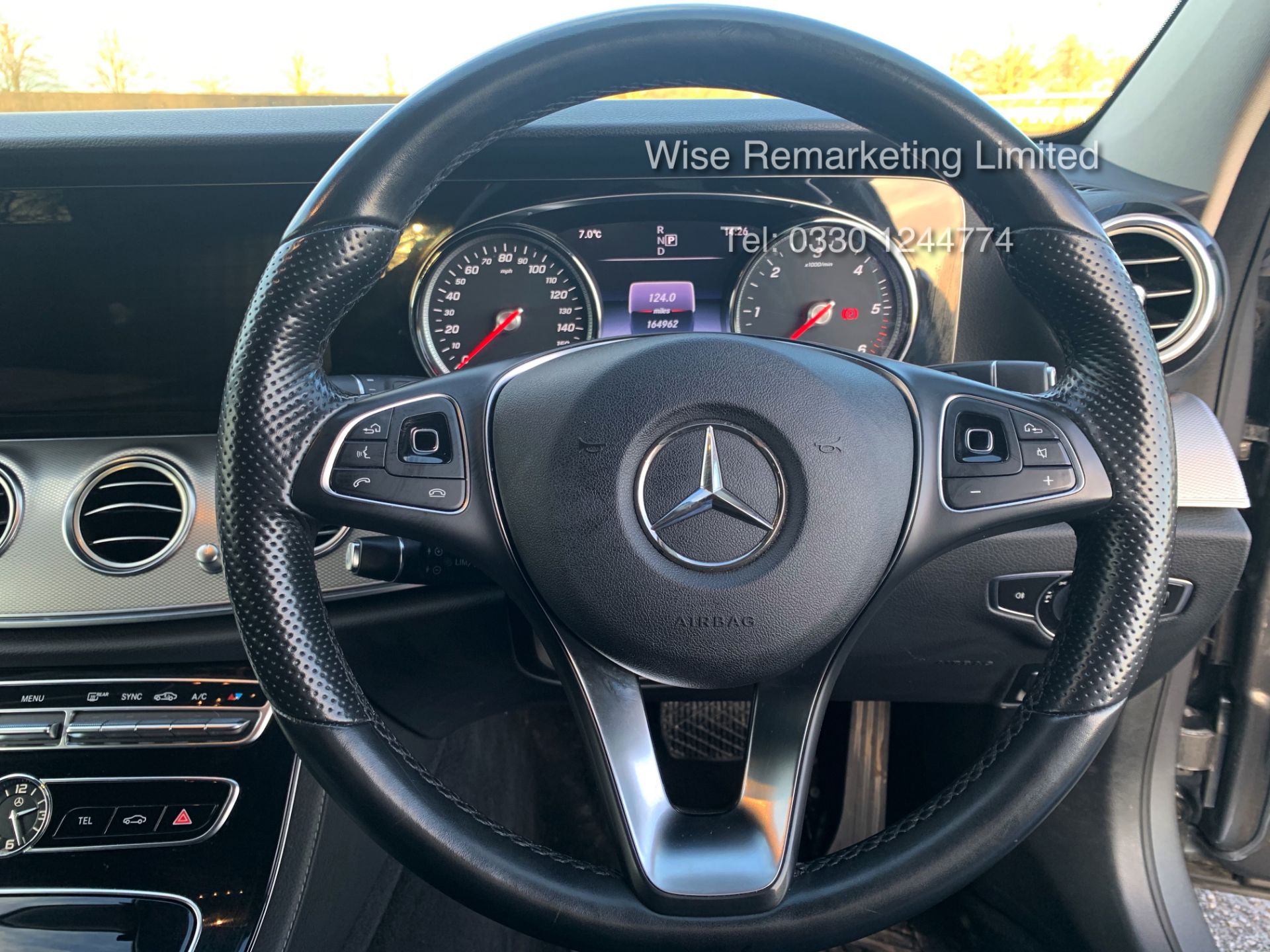 Mercedes E220d Estate Special Equipment 9G Tronic - 2017 17 Reg - 1 Keeper From New - Reversing Cam - Image 17 of 27