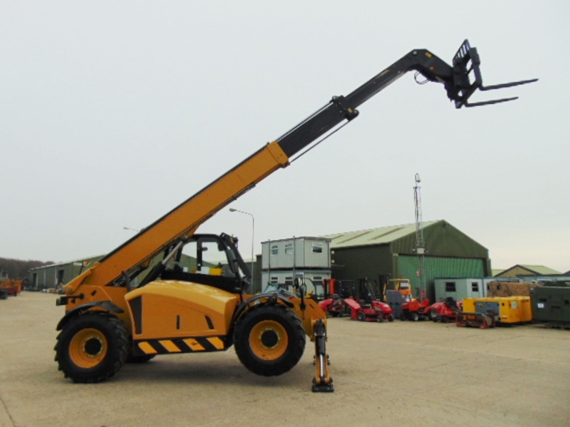 2014 Caterpillar TH414C GC 3.6 ton Telehandler - Image 6 of 28