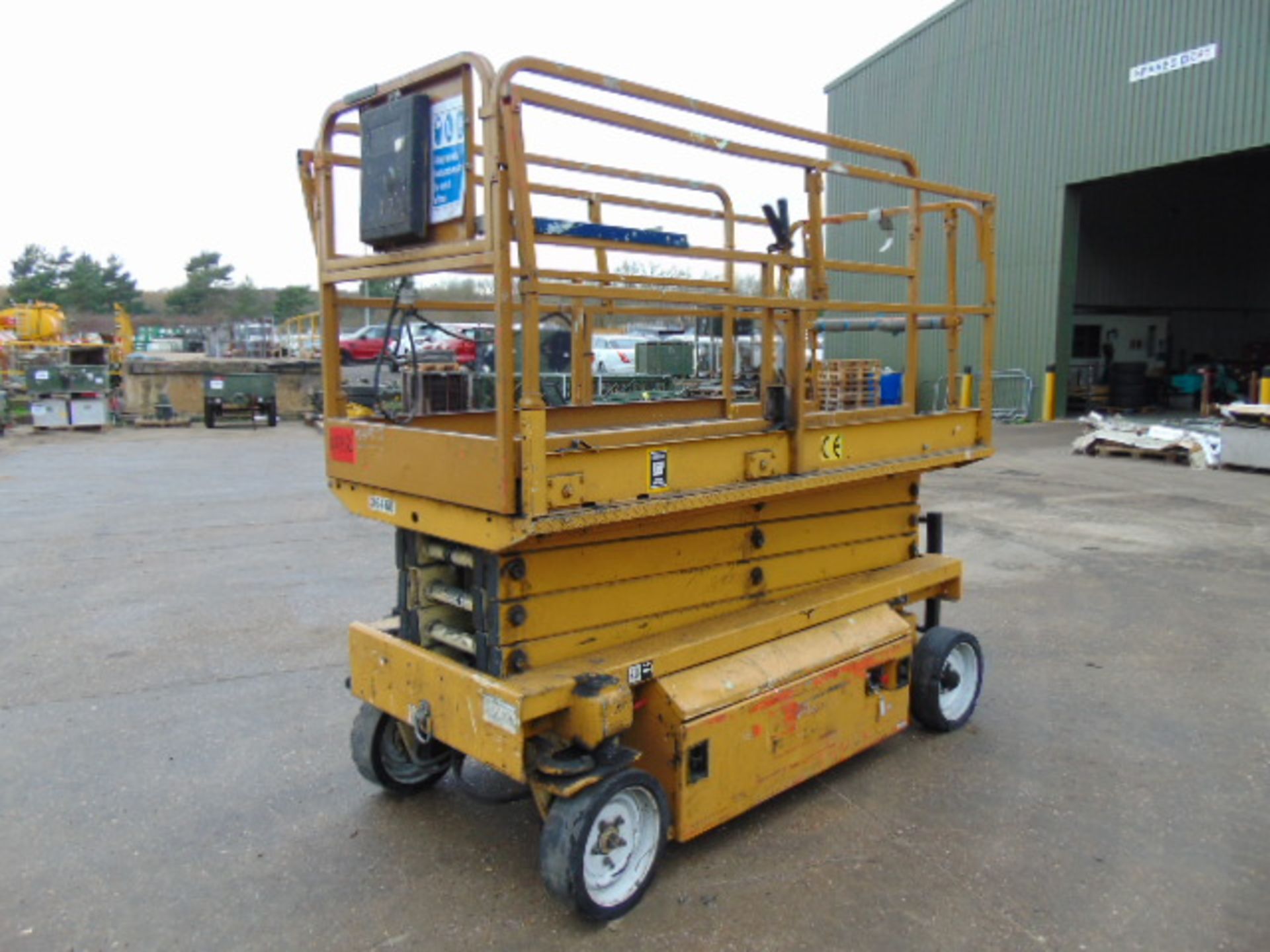 JLG 2646 E Aerial Work Platform Scissor Lift - Image 6 of 21