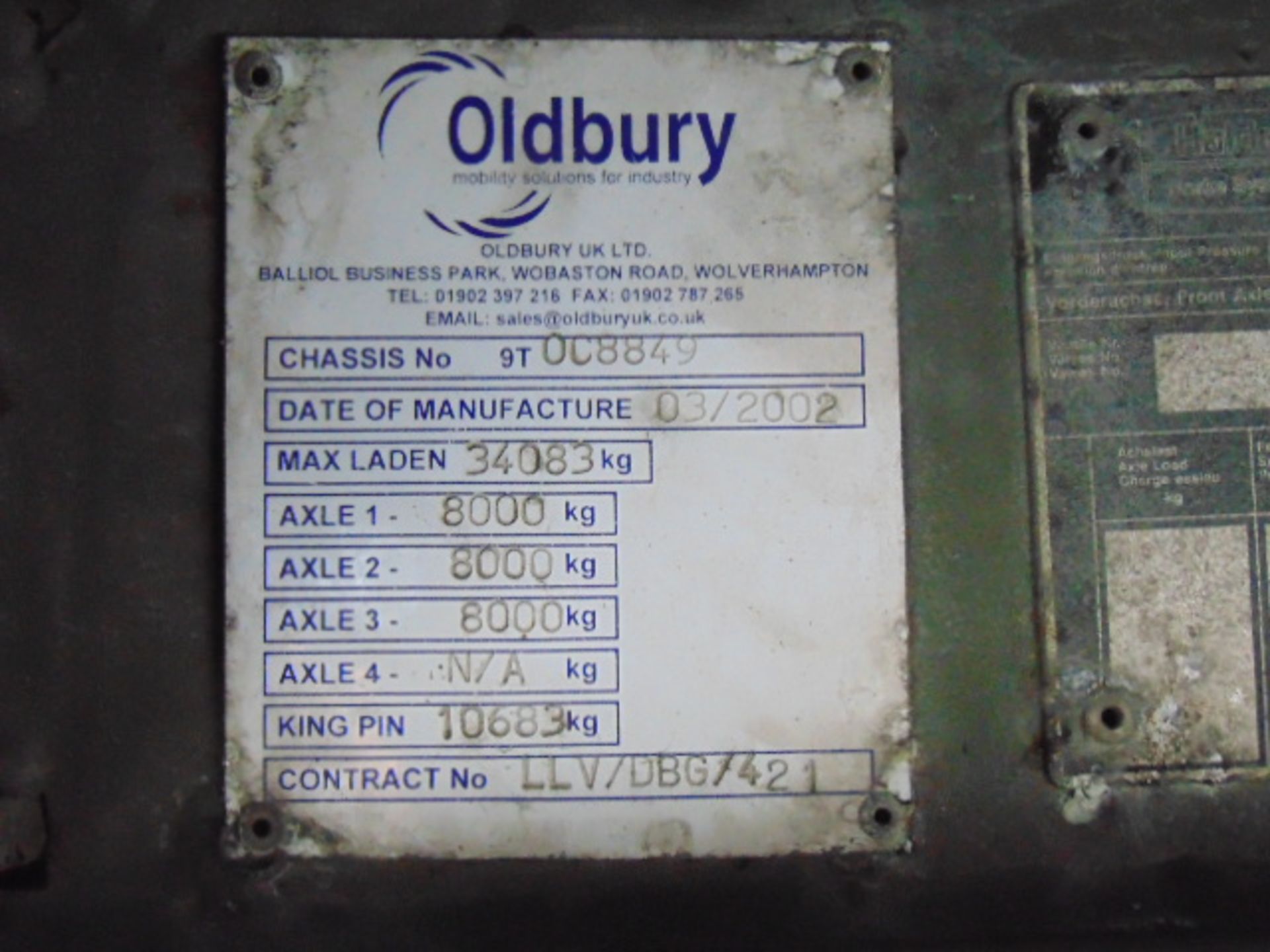 2002 Oldbury Tri Axle Sliding Deck Plant Trailer - Image 18 of 20