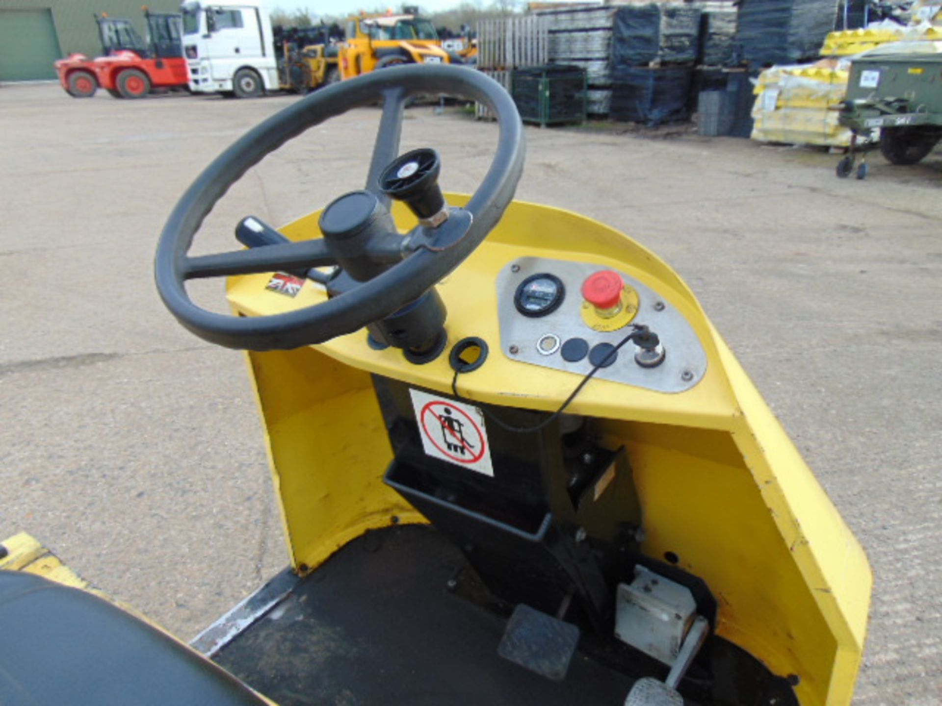 2010 Bradshaw T5 Electric Tow Tractor - Image 8 of 13