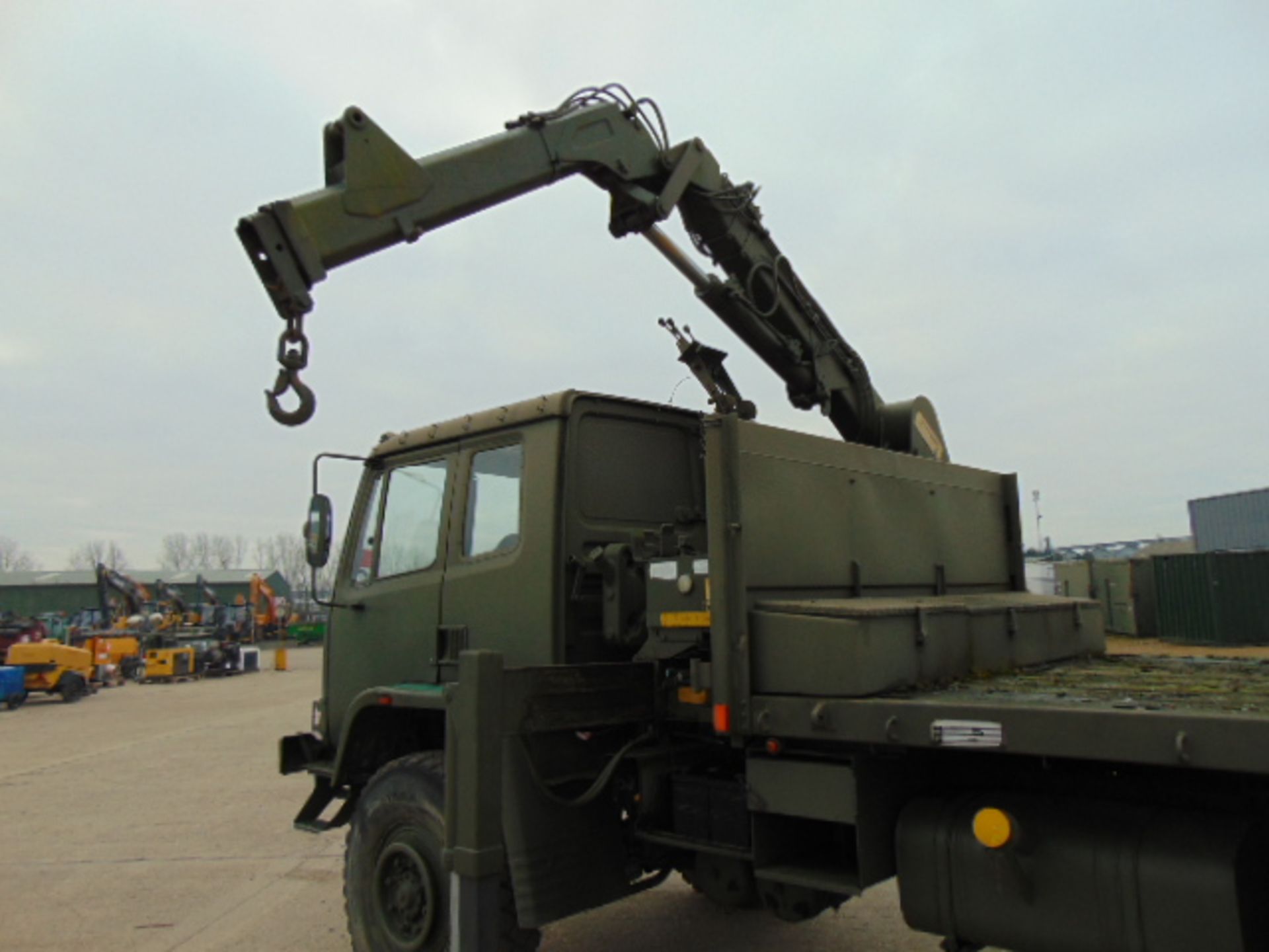 Leyland DAF 4X4 Truck complete with Atlas Crane - Image 16 of 21