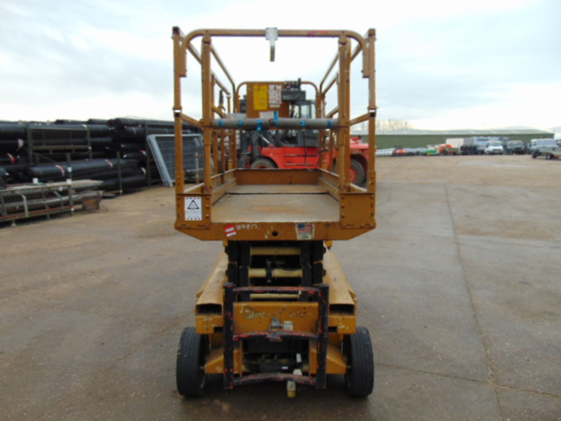 JLG 2646 E Aerial Work Platform Scissor Lift - Image 10 of 21