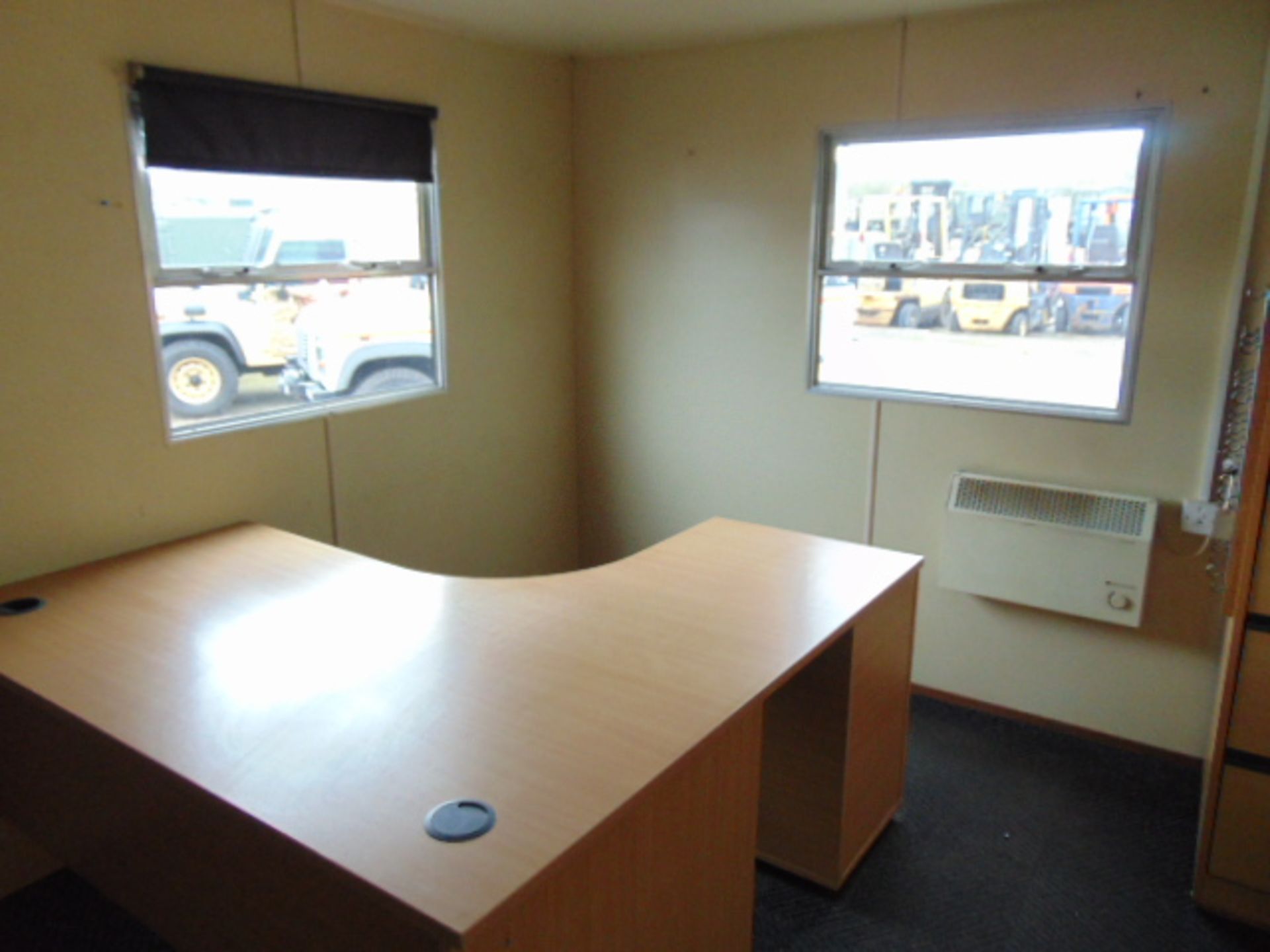 9.6 x 3m Anti-Vandal Portable 2 x Office Unit - Image 12 of 21