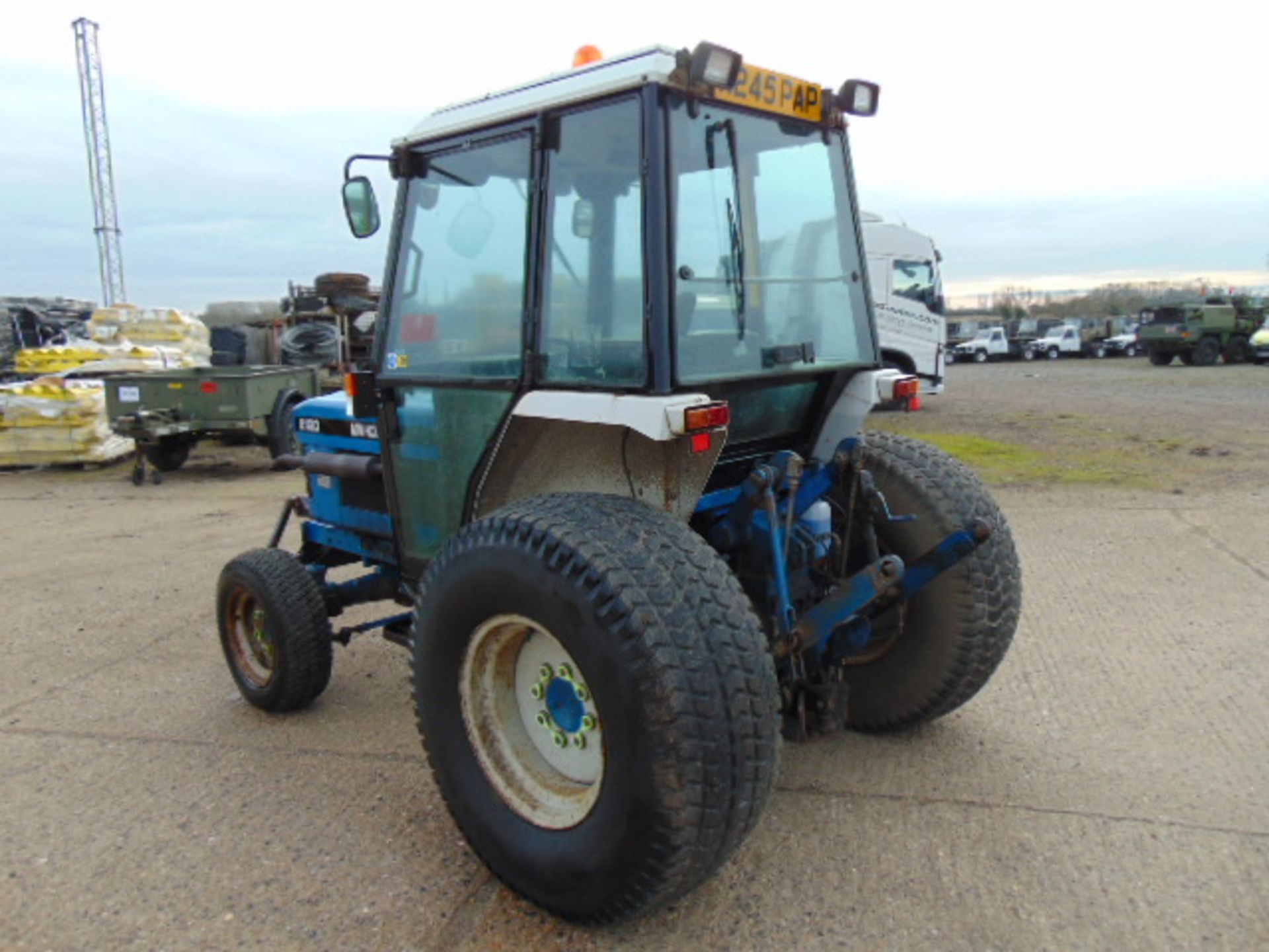 Ford New Holland 2120 4WD Tractor - Image 8 of 23