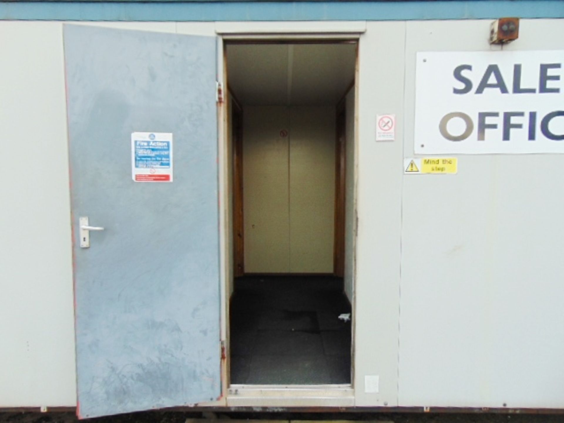 9.6 x 3m Anti-Vandal Portable 2 x Office Unit - Image 2 of 21