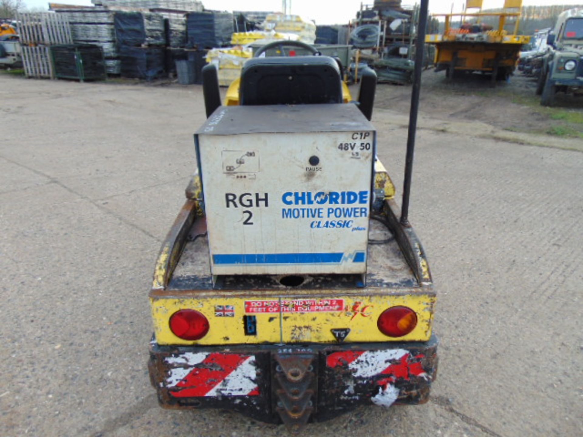 2010 Bradshaw T5 Electric Tow Tractor - Image 5 of 13
