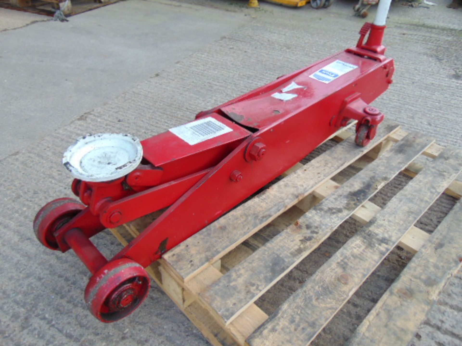 Sealey 7001 Long Reach 7 tonne Trolley Jack - Image 3 of 9