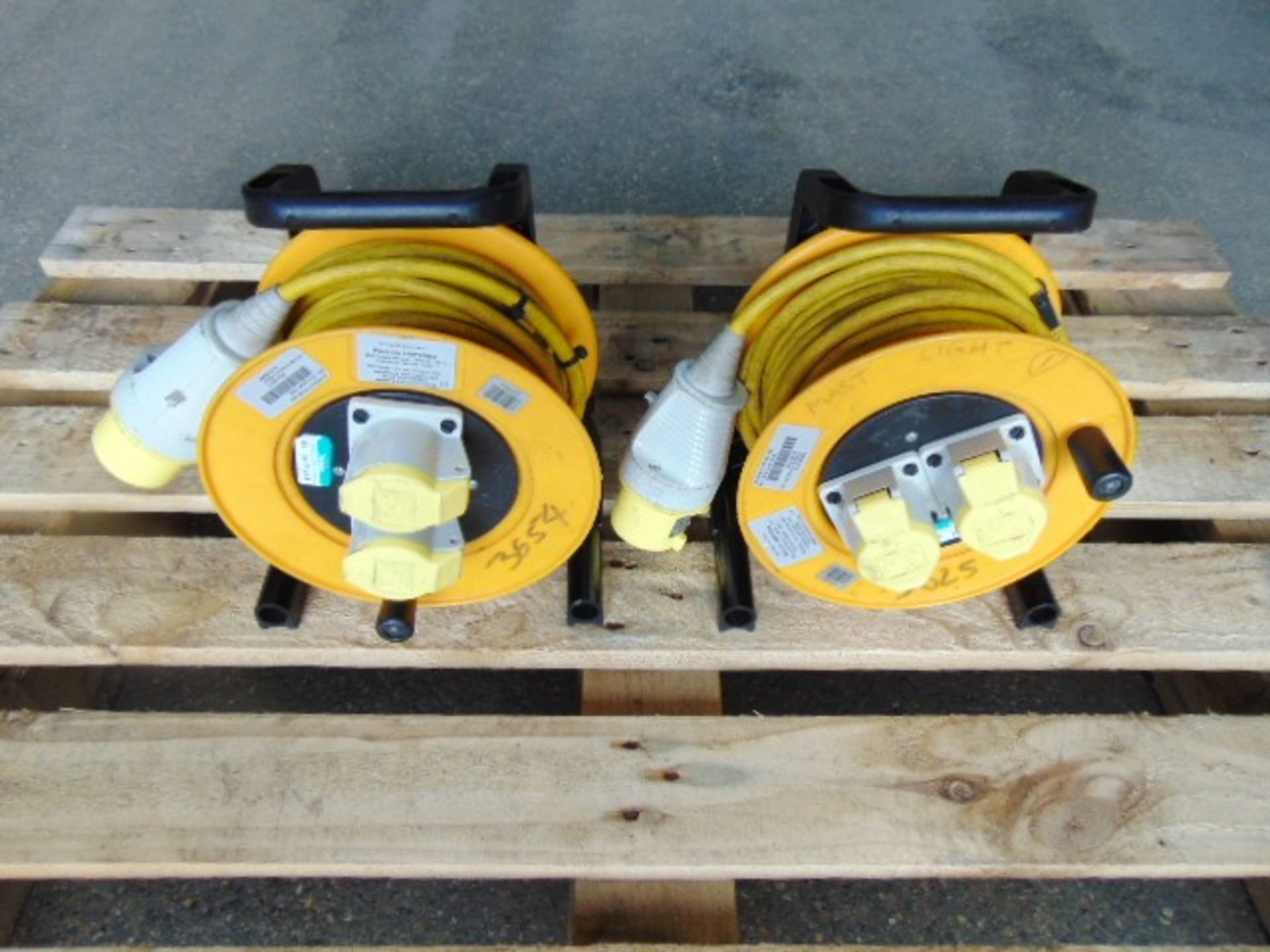 2 x Marcaddy NSP2564 110V Cable Extension Reels