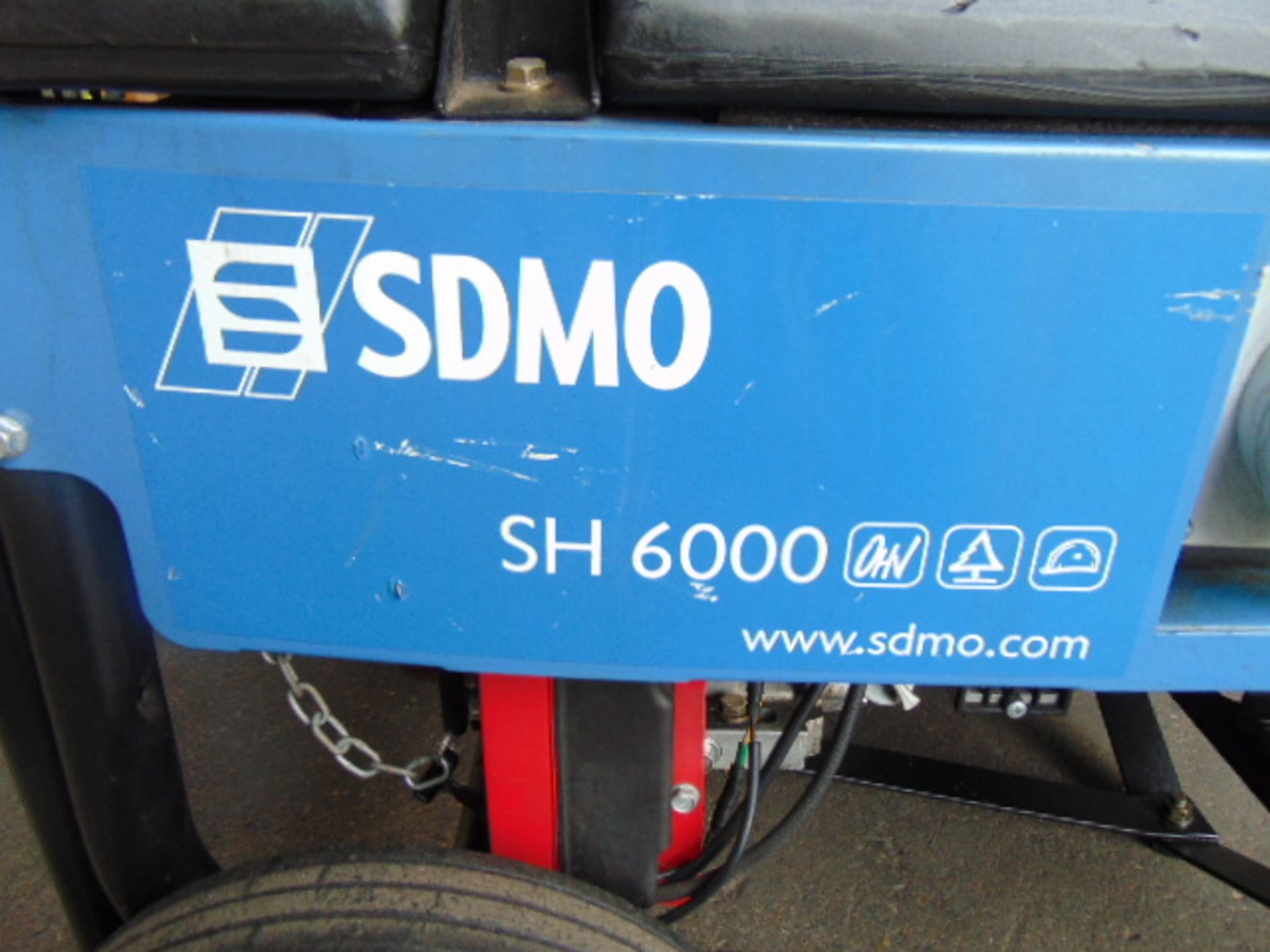 SDMO SH6000 Petrol Generator - Image 2 of 10