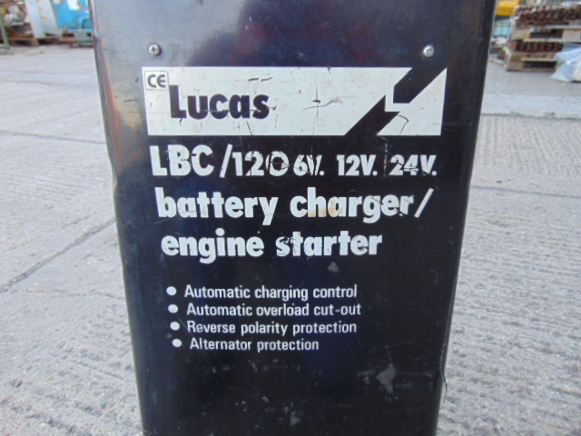 Lucas LBC/120 6V 12V 24V Battery Charger/Engine Boost Starter - Image 2 of 6