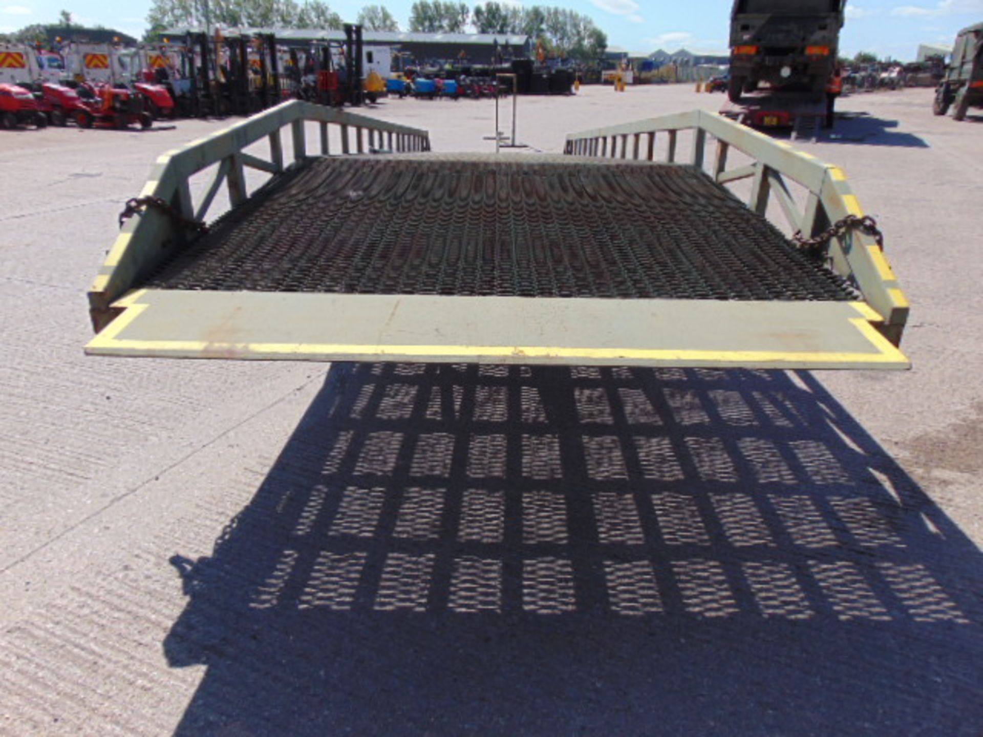 7 Tonne Hydraulic Container Loading Ramp - Image 10 of 16