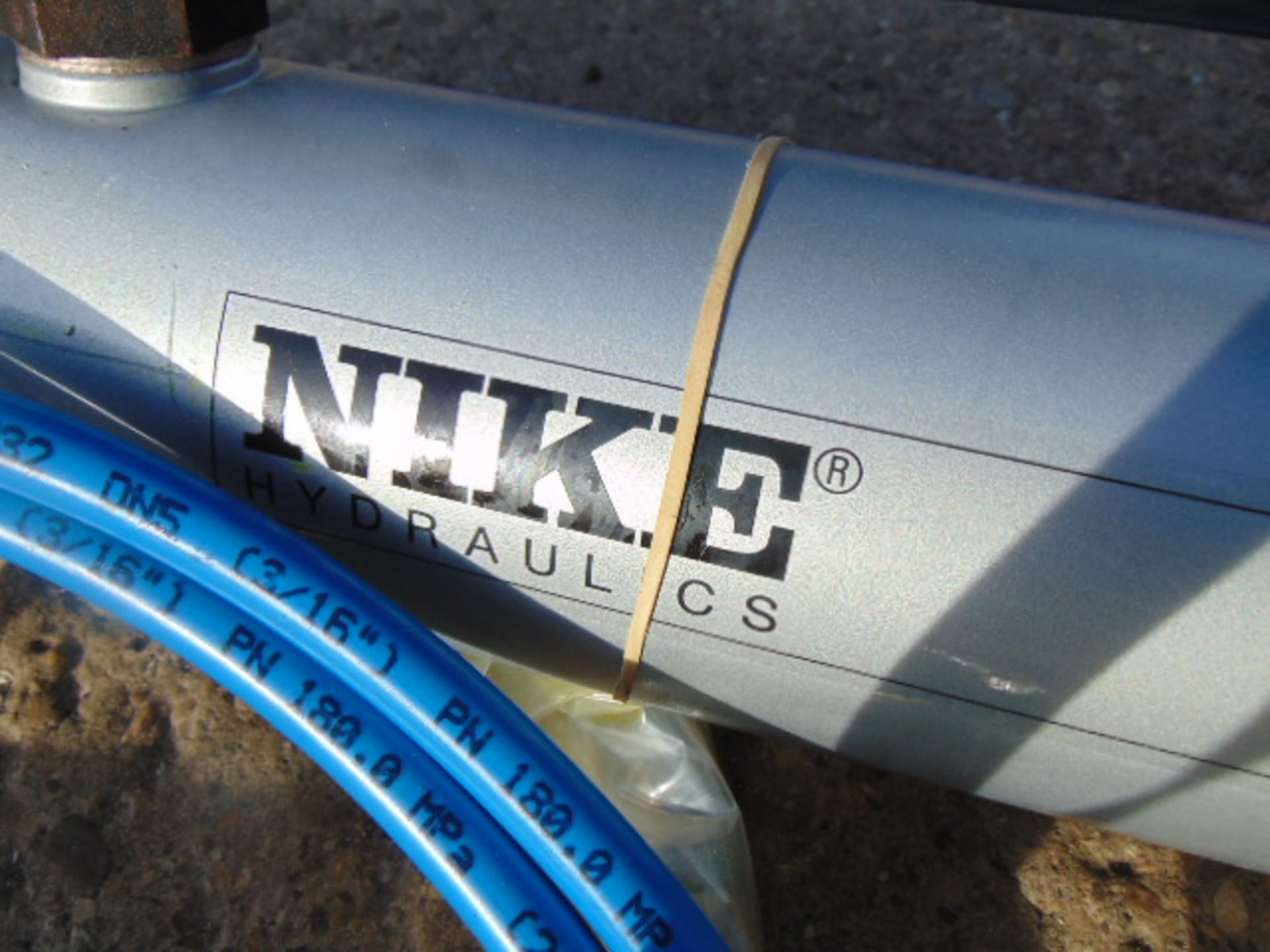 Unissued Nike PHS150-1700 Hydraulic Hand Pump - Image 3 of 9