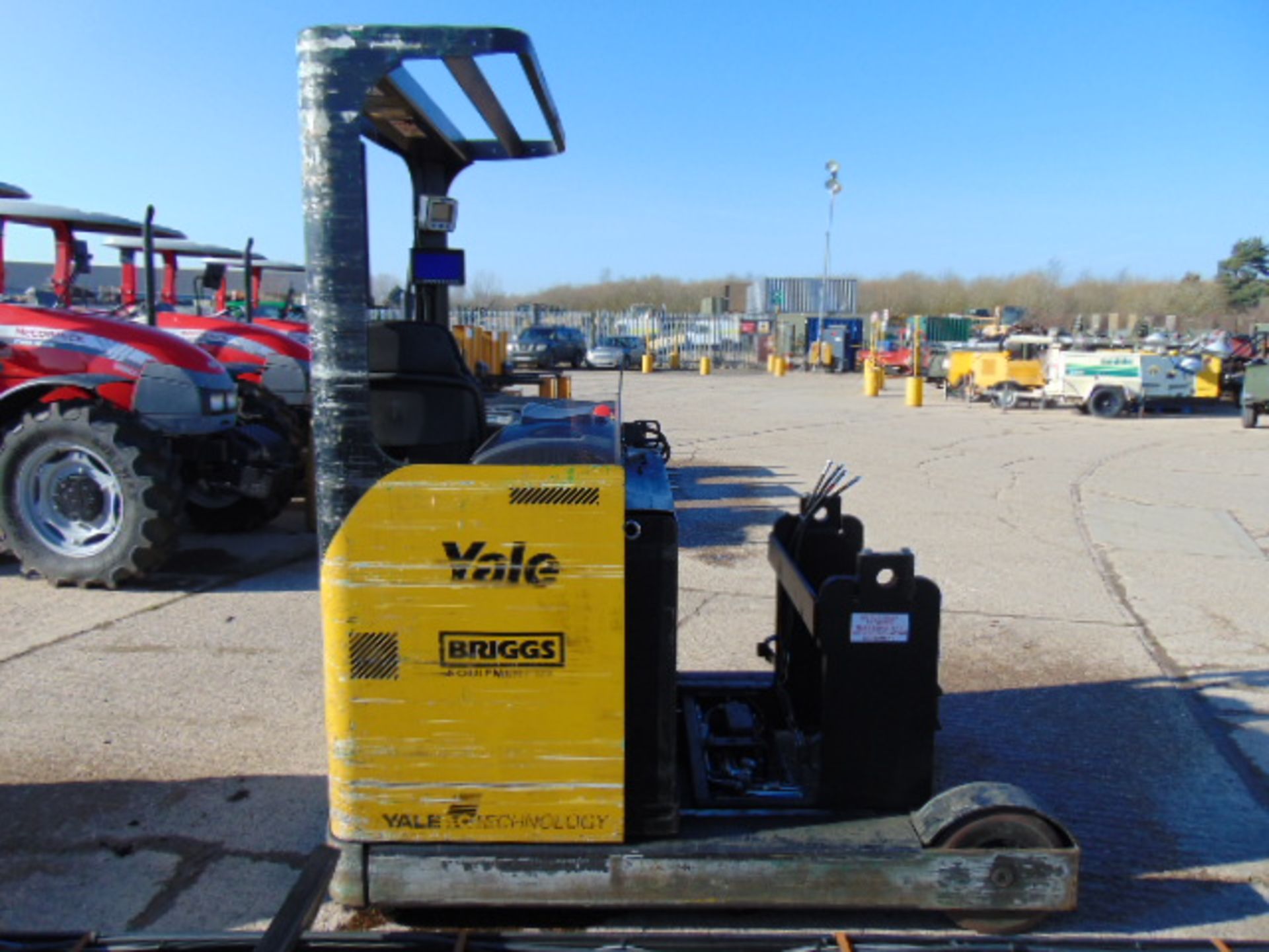 2013 Yale MR20HD Electric Reach Fork Lift Truck - Image 3 of 19