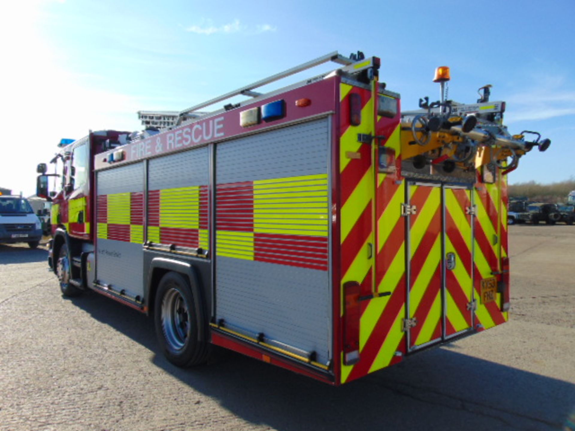 Scania 94D 260 / Emergency One Fire Engine - Image 7 of 40