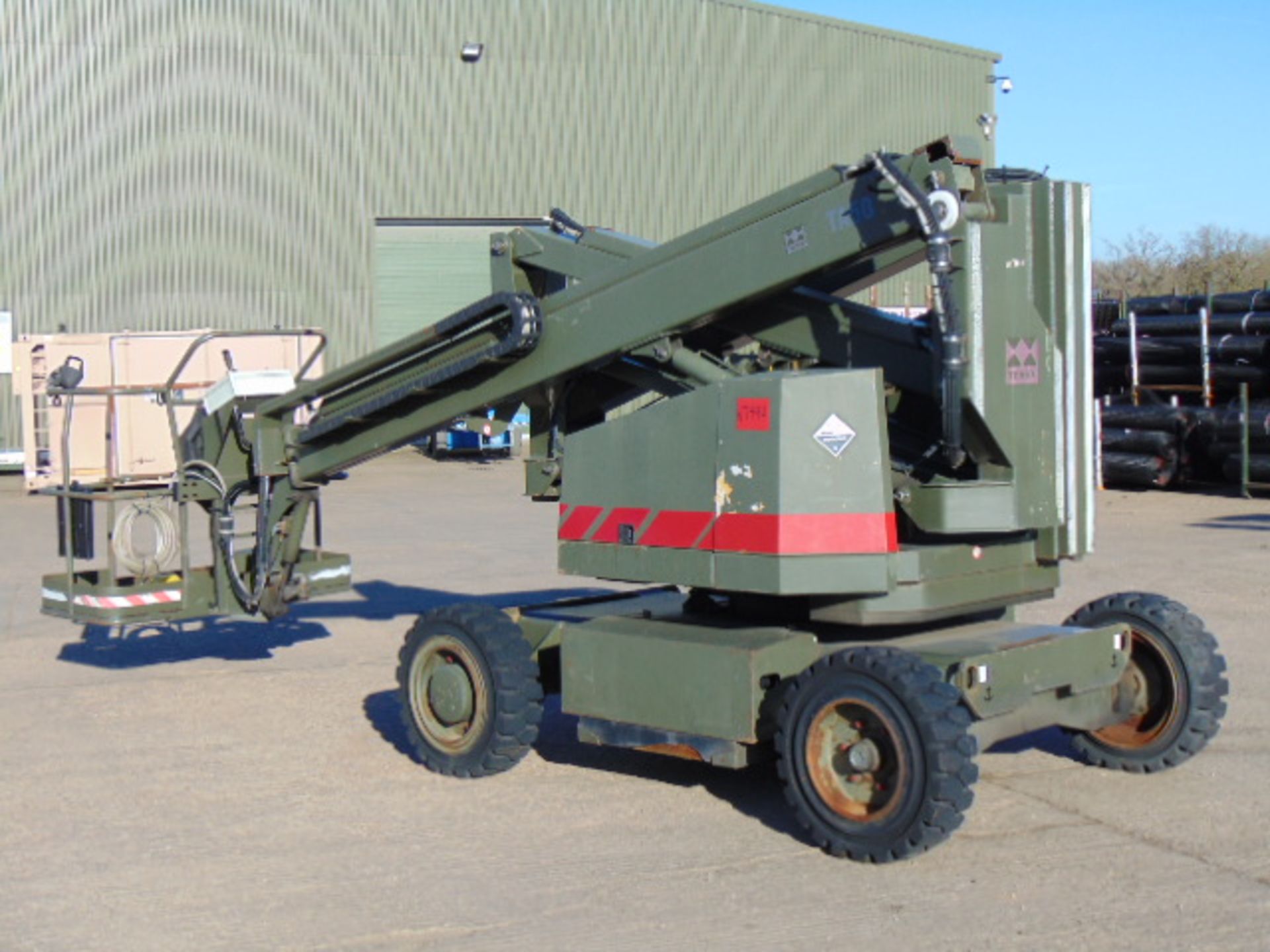 Terex TA50E Articulated Boom Lift