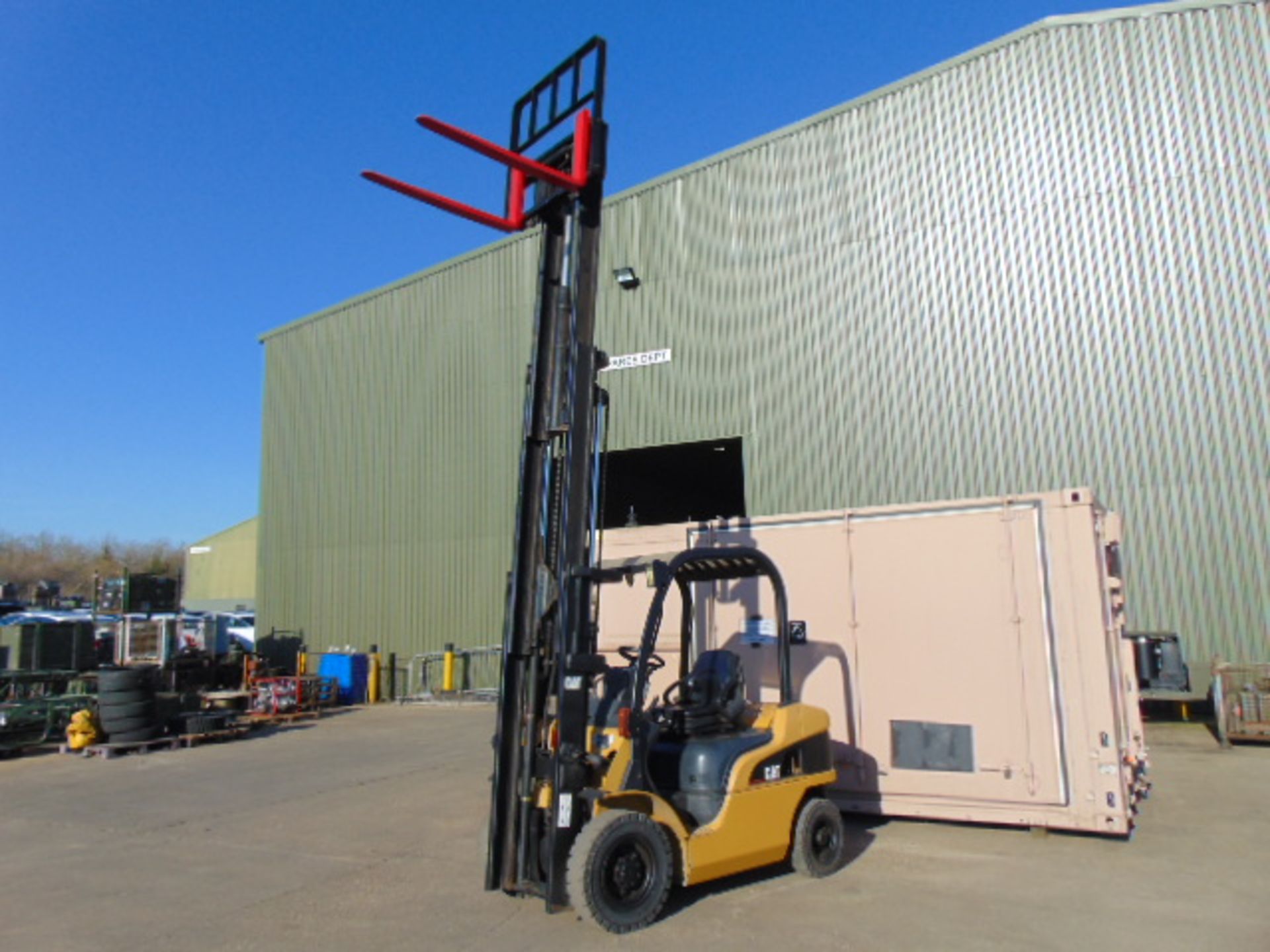 Caterpillar DP20N Counter Balance Diesel Forklift - Image 2 of 19