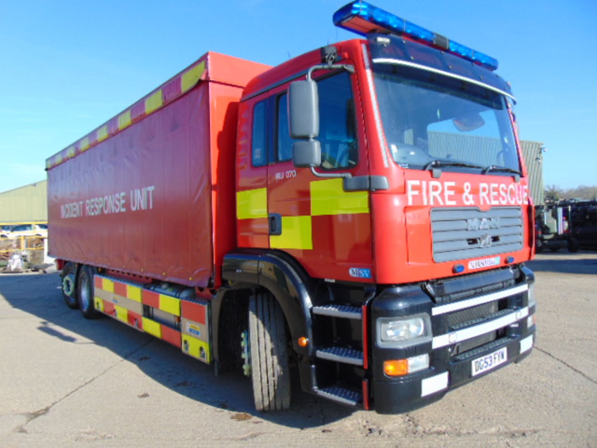 2004 MAN TG-A 6X2 Rear Steer Incident Support Unit ONLY 19,854 KM!!