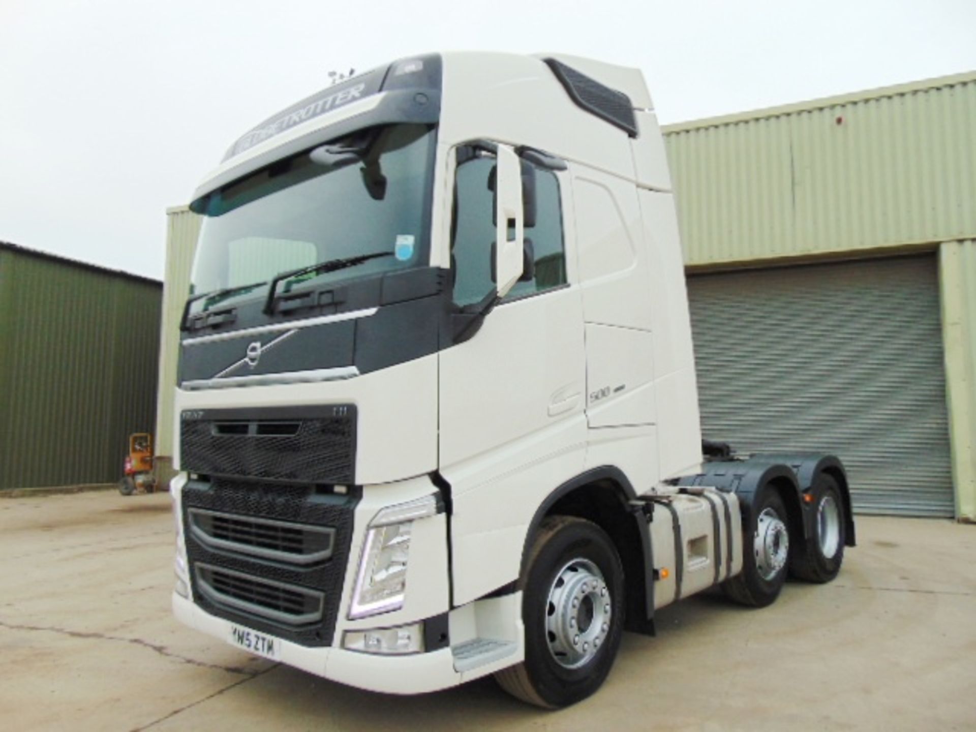 2015 Volvo FH 500 Globetrotter 6x2 44ton Tractor unit - Image 3 of 30