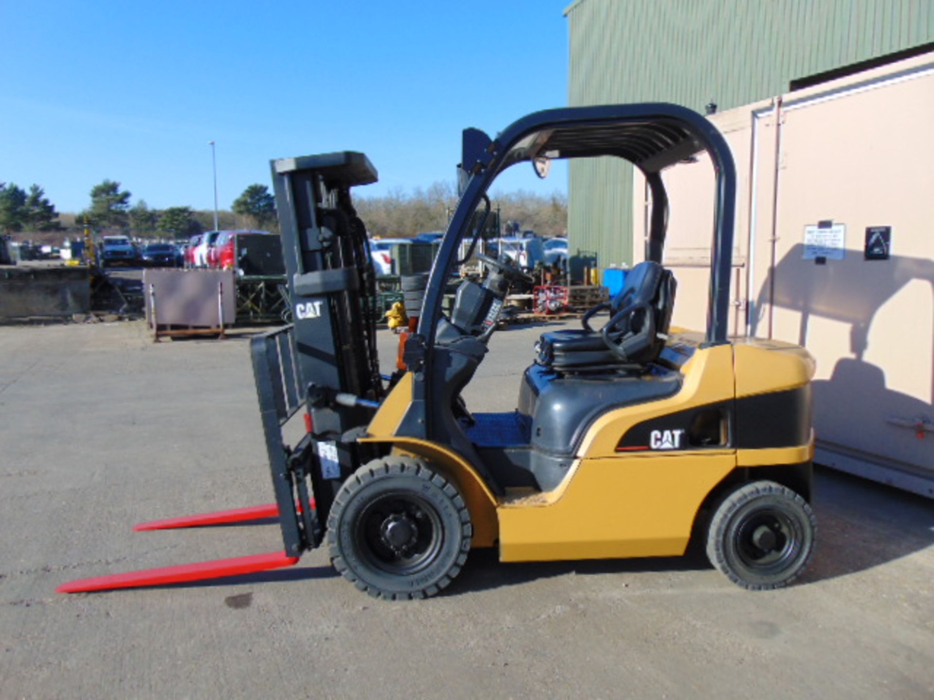 Caterpillar DP20N Counter Balance Diesel Forklift - Image 9 of 19