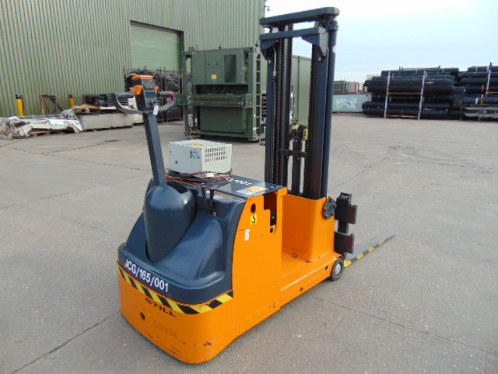 Still EGG10 Electric Pedestrian Pallet Stacker c/w Charger - Image 6 of 18