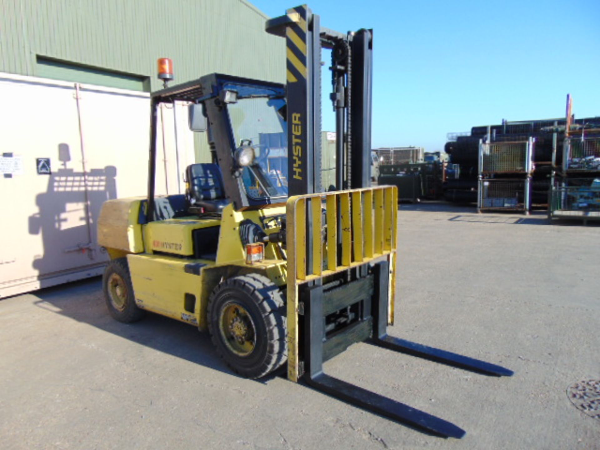 Hyster H4.00 XLS Counter Balance Diesel Forklift - Image 7 of 21