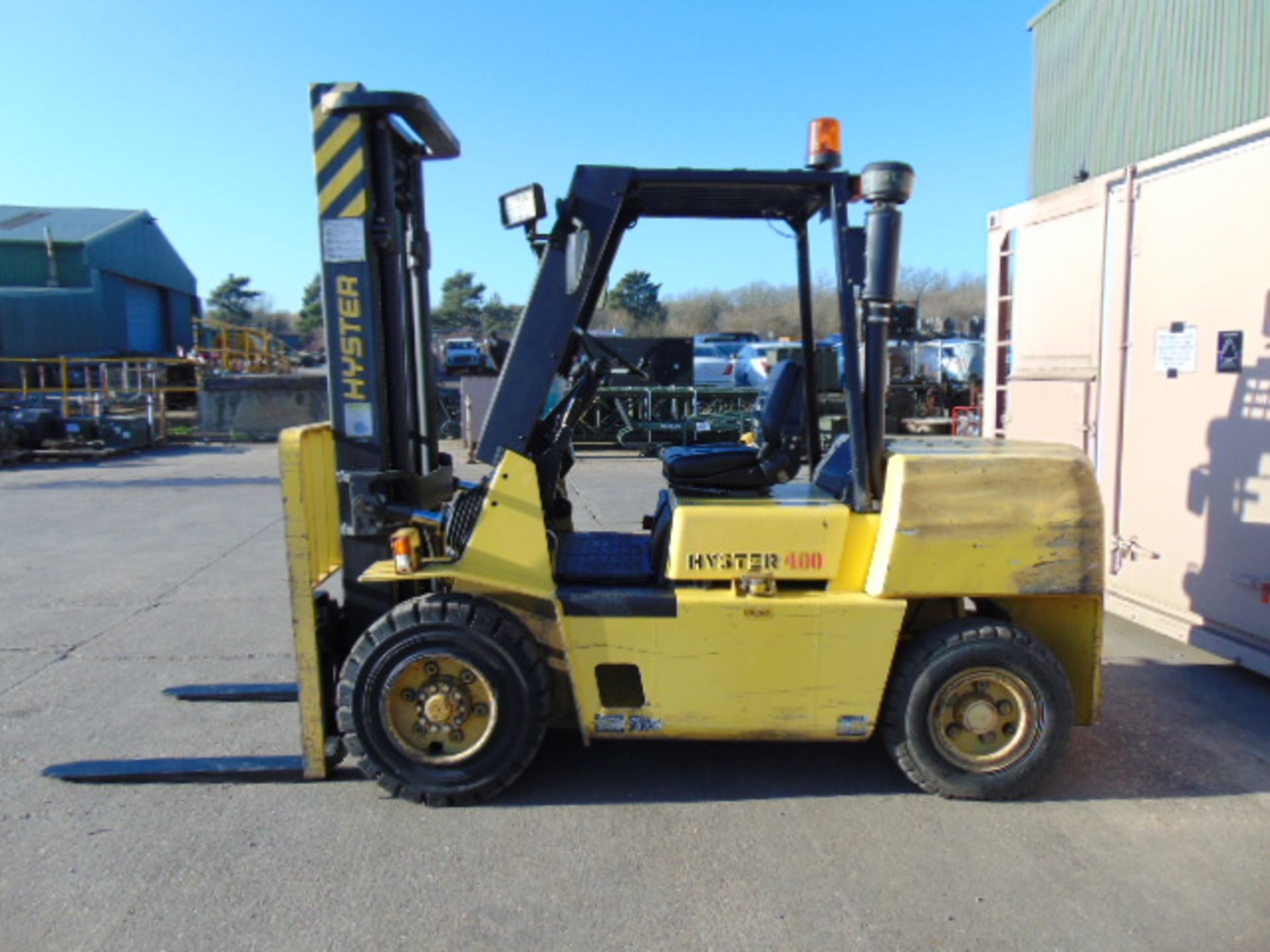 Hyster H4.00 XLS Counter Balance Diesel Forklift - Image 9 of 21
